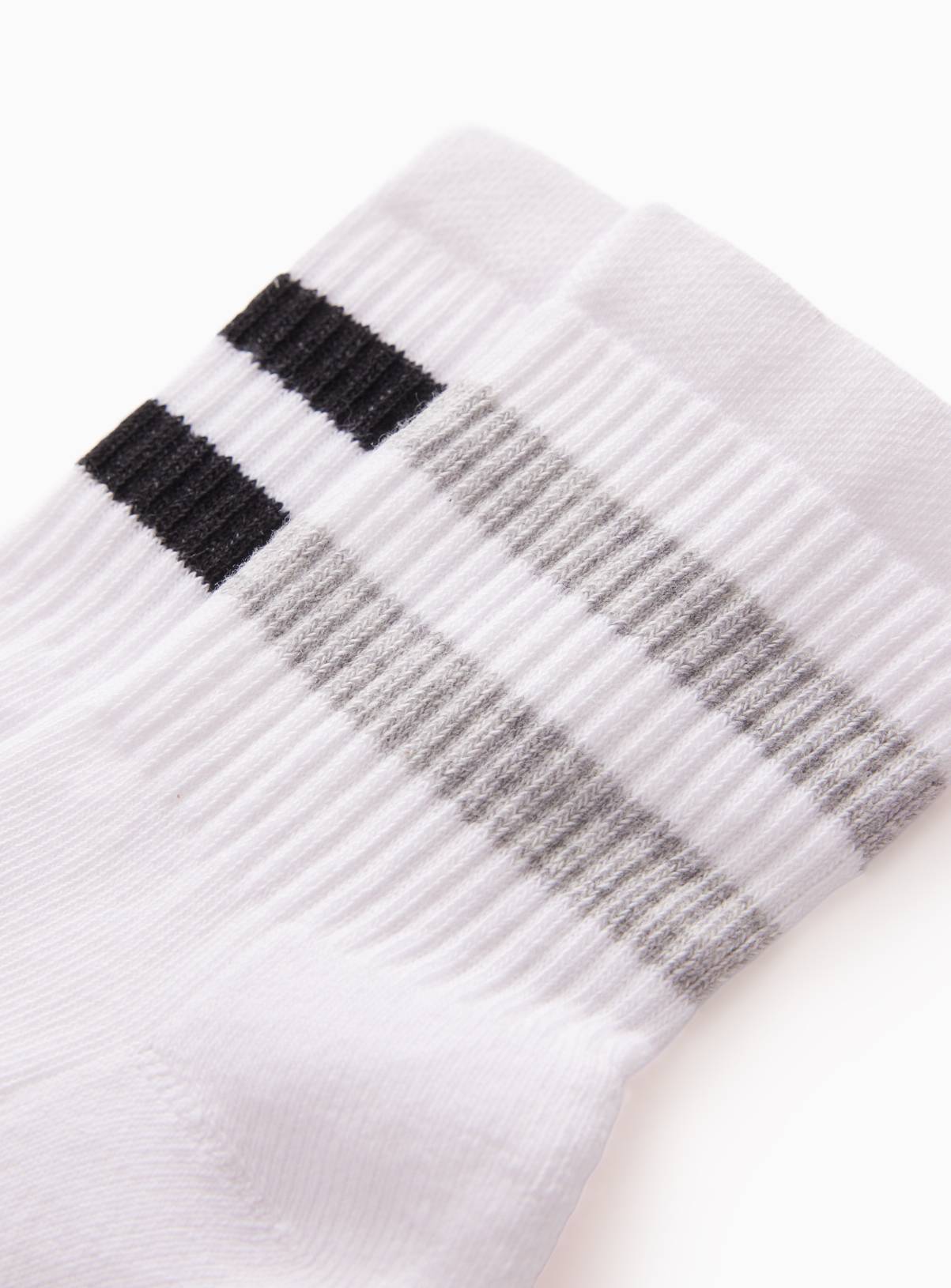 White Stripe Quarter Rib Sports Socks 4 Pack 6-8 - Image 2