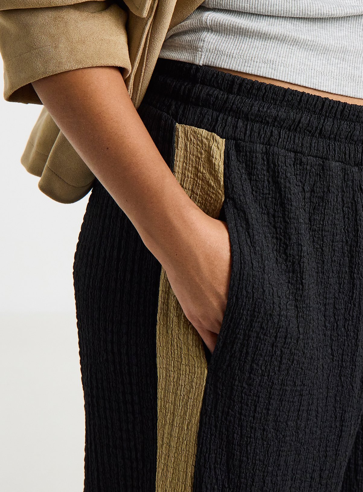 SIMPLY BE Black Side Stripe Trouser 16 - Image 4 thumbnail