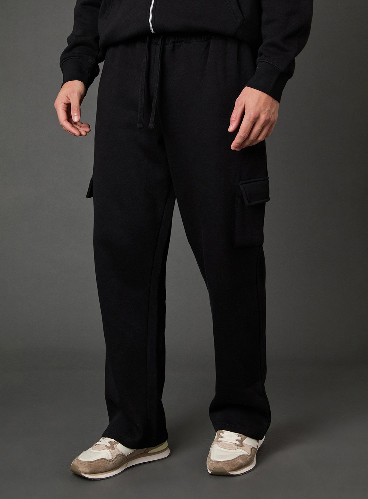 BURTON Black Straight Fit Cargo Jogger L - Image 2 thumbnail
