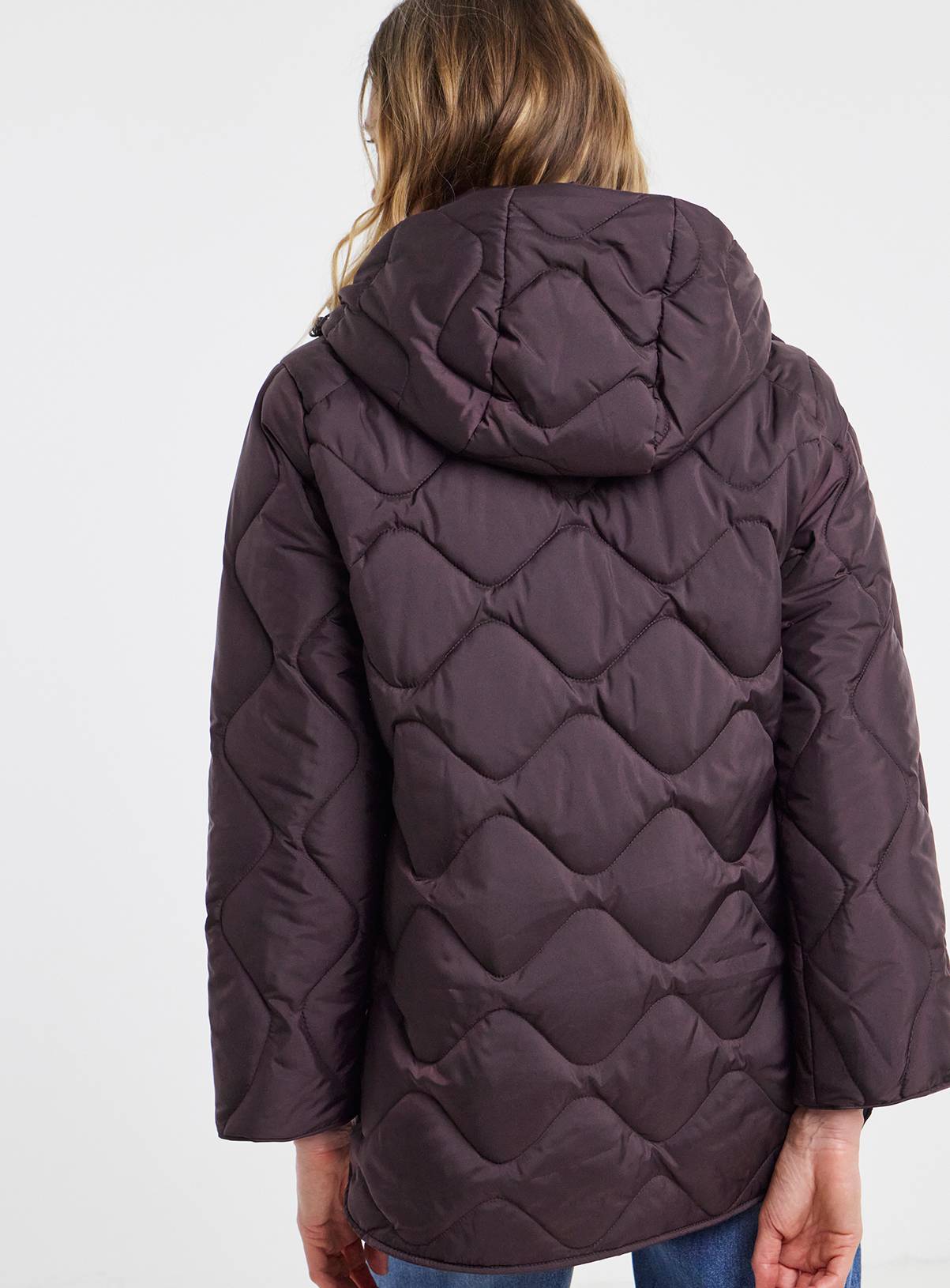 JD WILLIAMS Burgundy Short Quilted Jacket 20 - Image 2