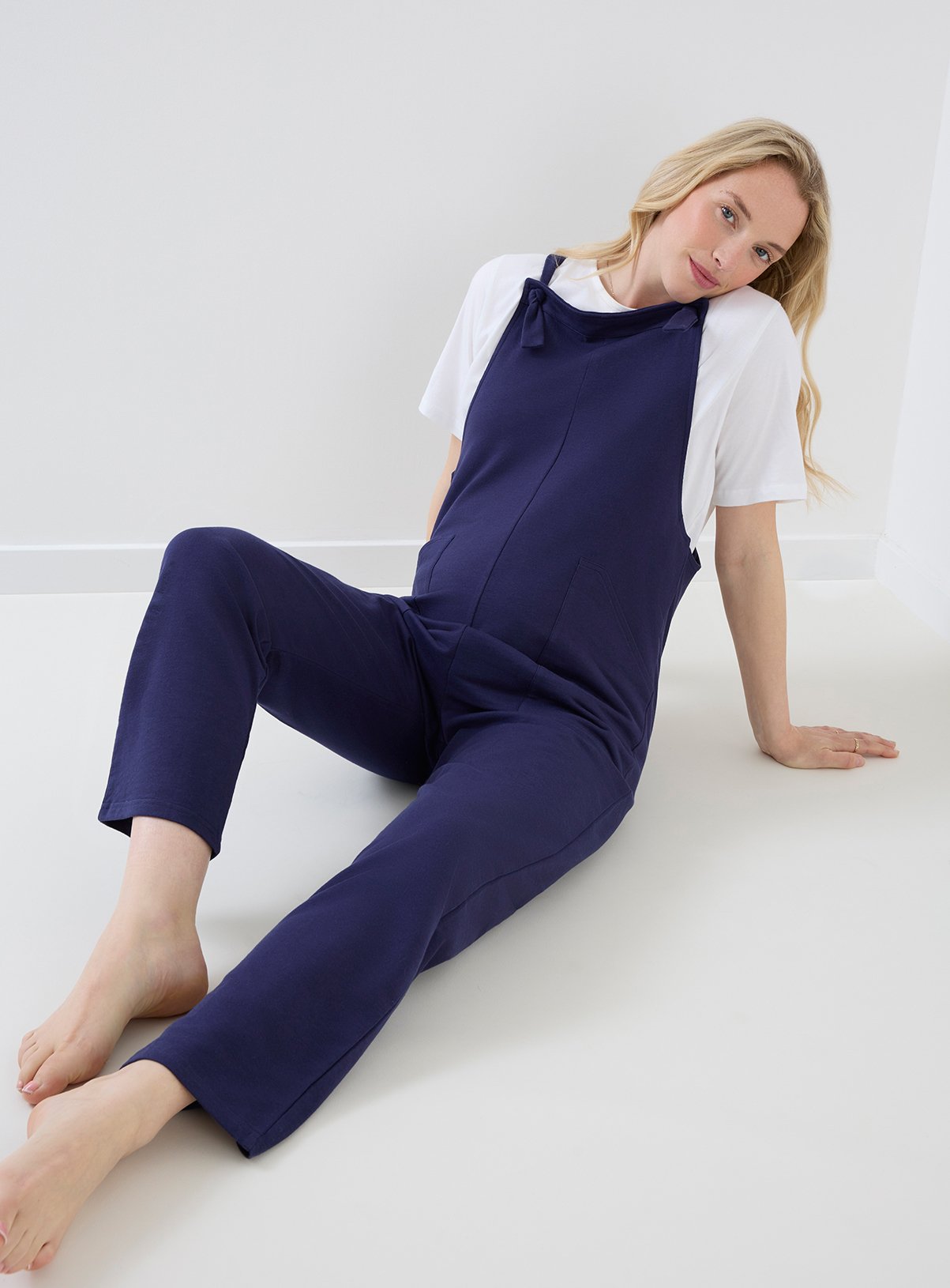 JOJO MAMAN BÉBÉ Maternity Jersey Side Pocket Dungaree Navy XS - Image 4 thumbnail