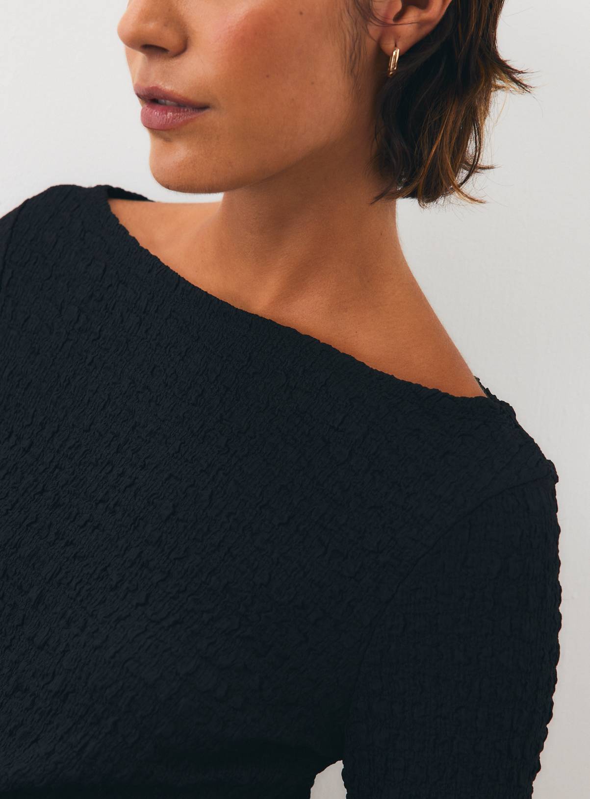 Black Slim Fit Textured Long Sleeve Top XL - Image 2
