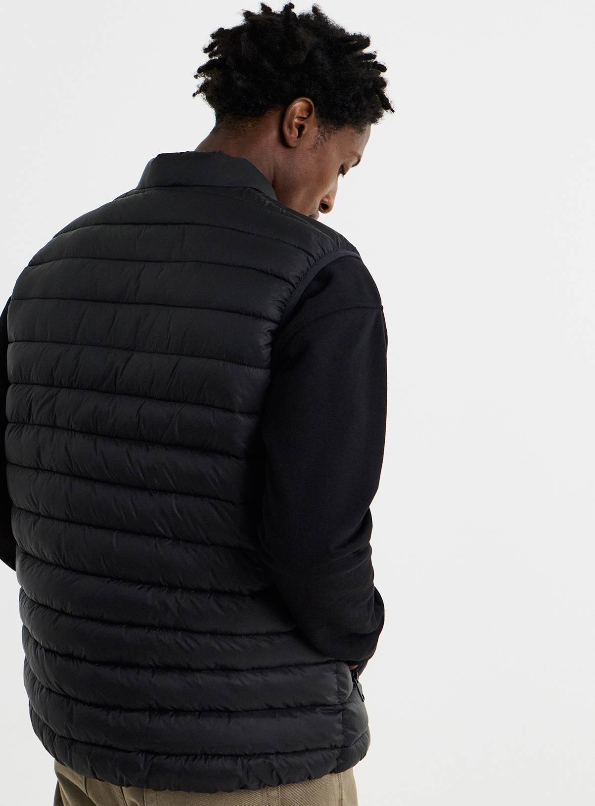 JACAMO Black Lightweight Padded Gilet L - Image 2