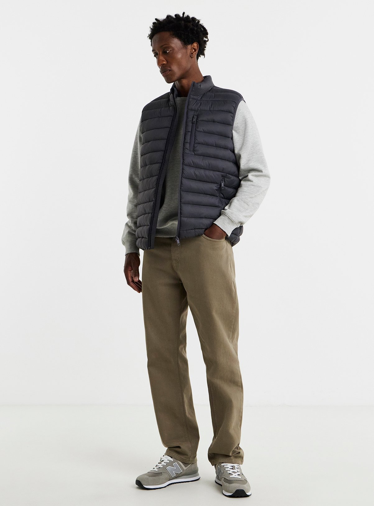 JACAMO Charcoal Lightweight Padded Gilet 2XL - Image 3 thumbnail
