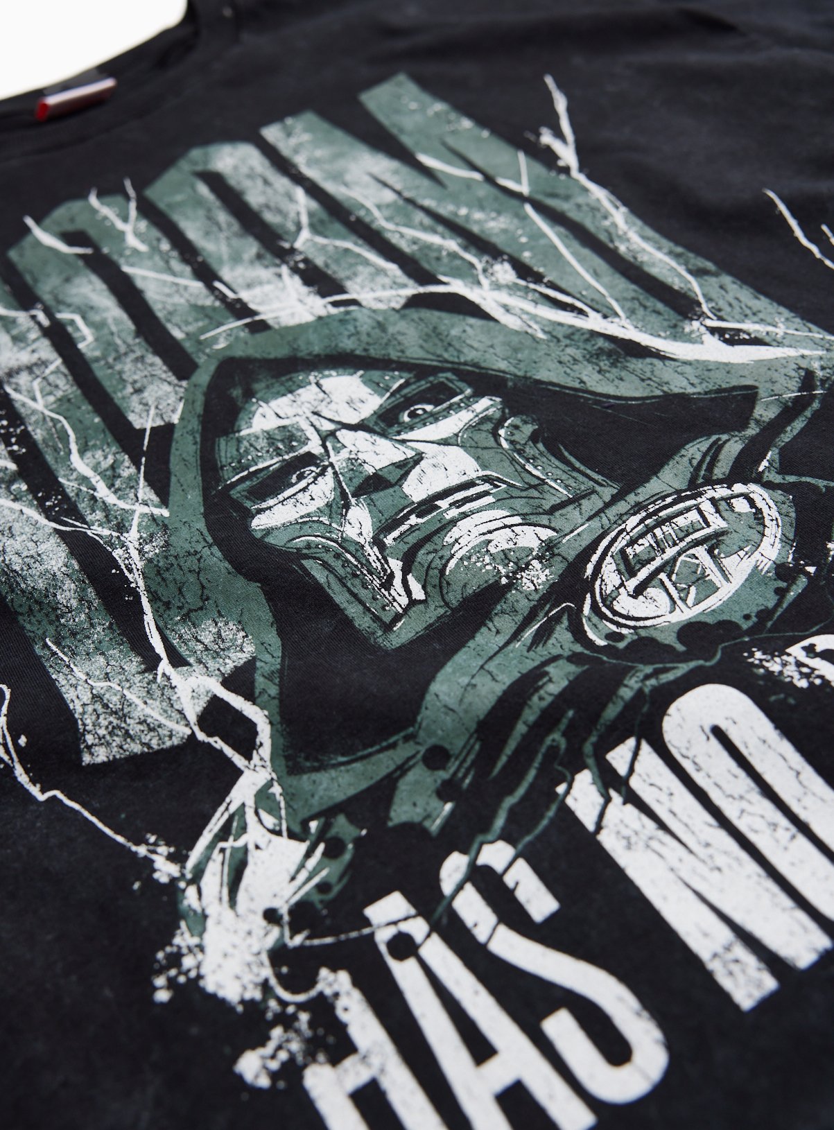 Disney Doomsday Relaxed Fit T-Shirt XXXXL - Image 4 thumbnail