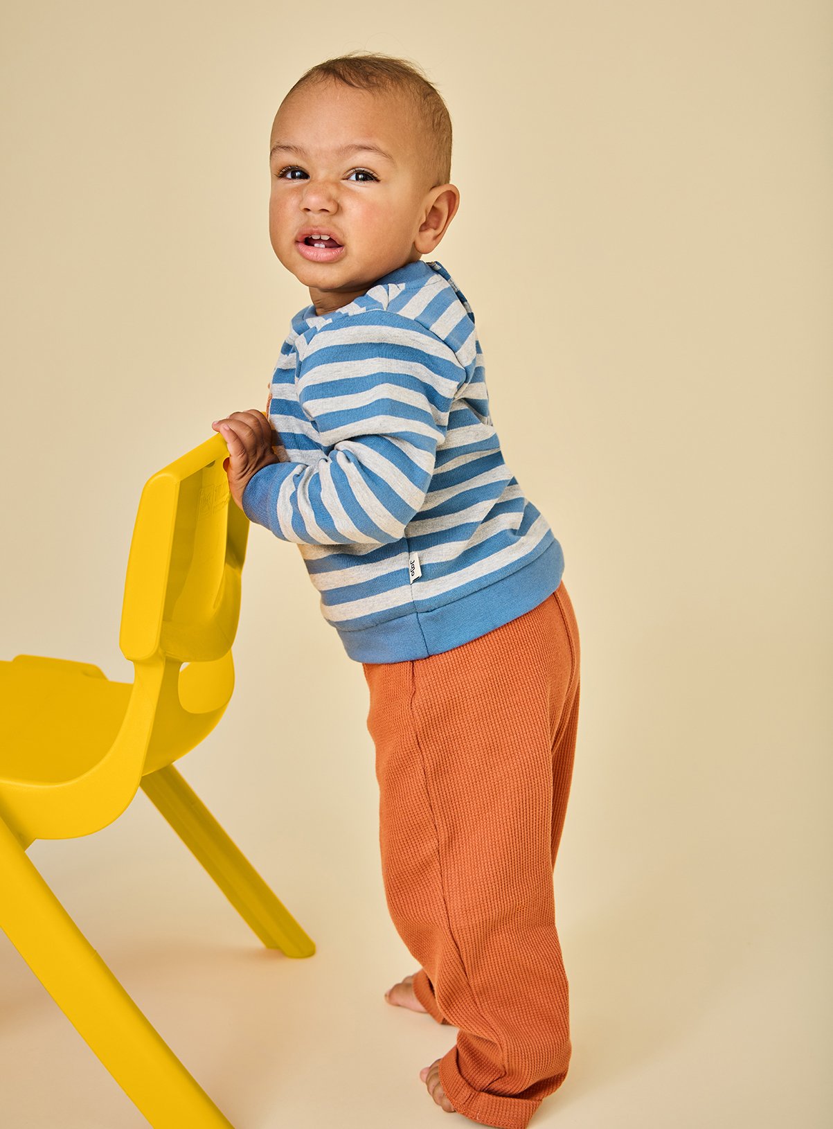 JOJO MAMAN BÉBÉ Highland Cow Sweatshirt and Trouser Set Rust 6-12 months - Image 2 thumbnail