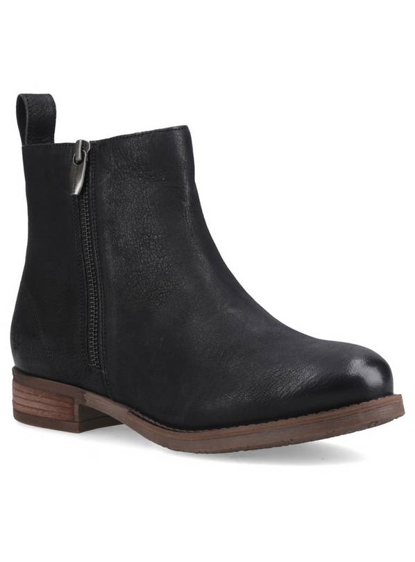 HUSH PUPPIES Ethel Boot 5