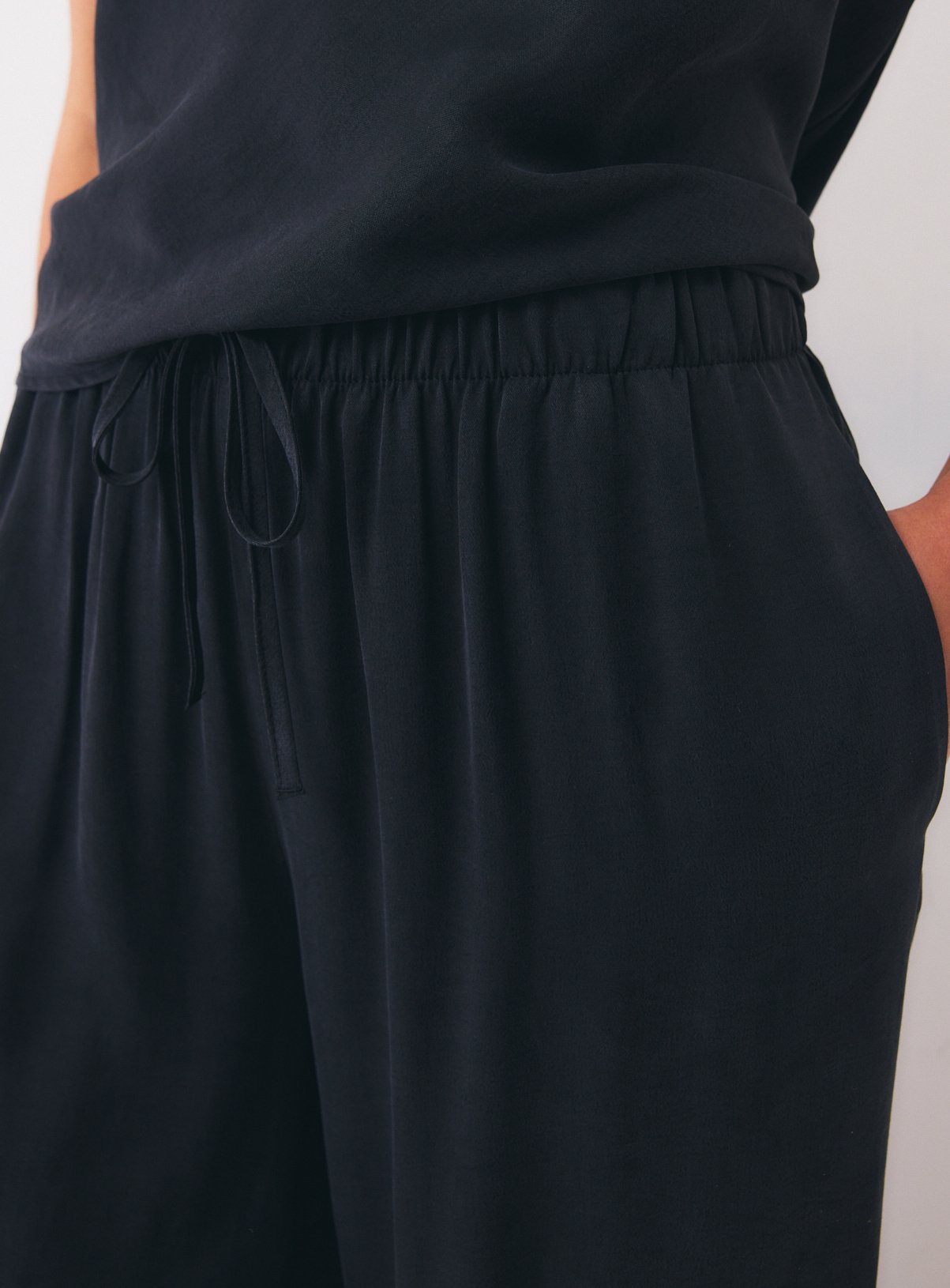 Black Sandwash Balloon Leg Trousers 20 - Image 3 thumbnail