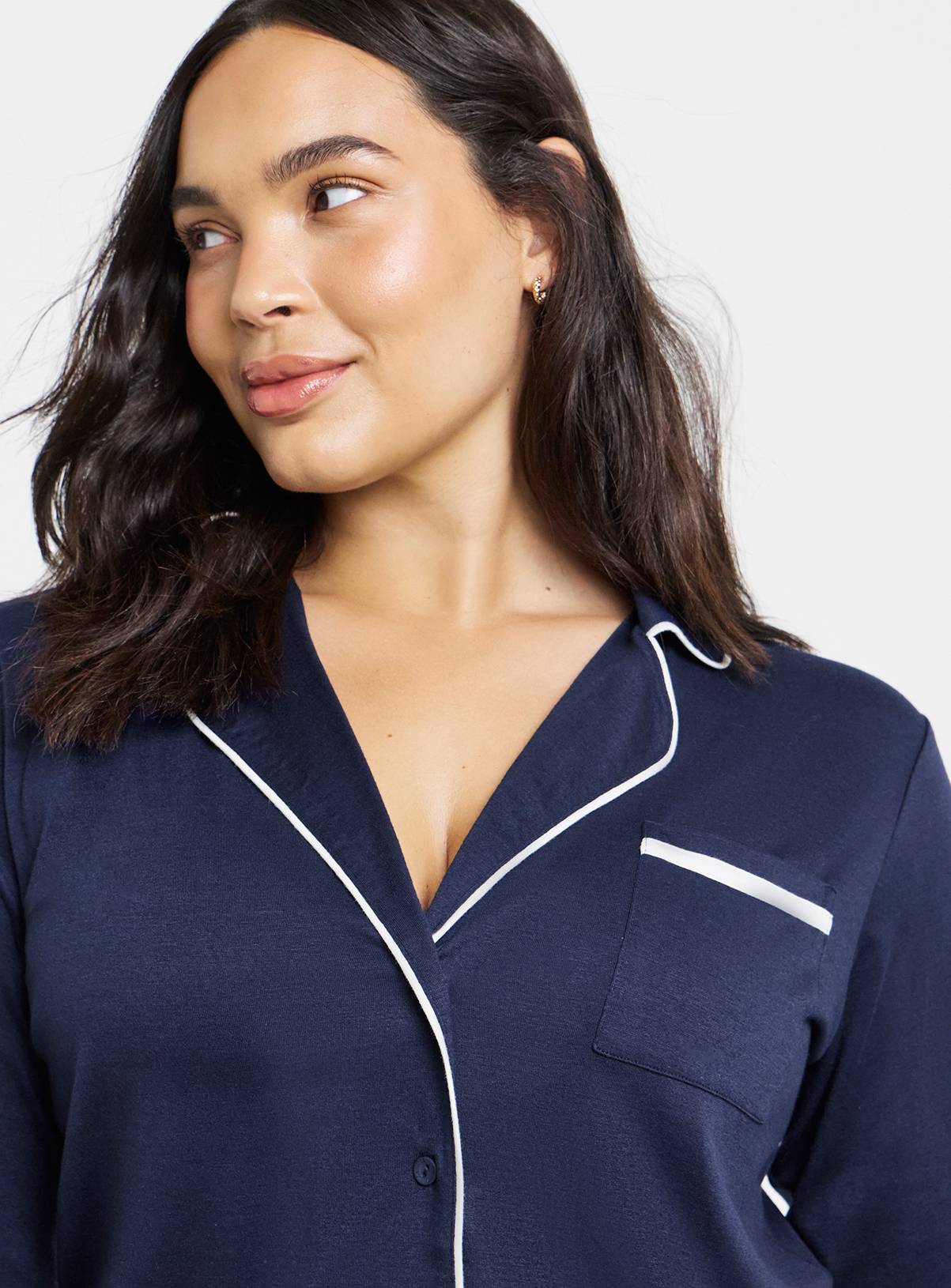 SIMPLY BE Viscose Blend Revere Pyjama Set Navy 32-34 - Image 4