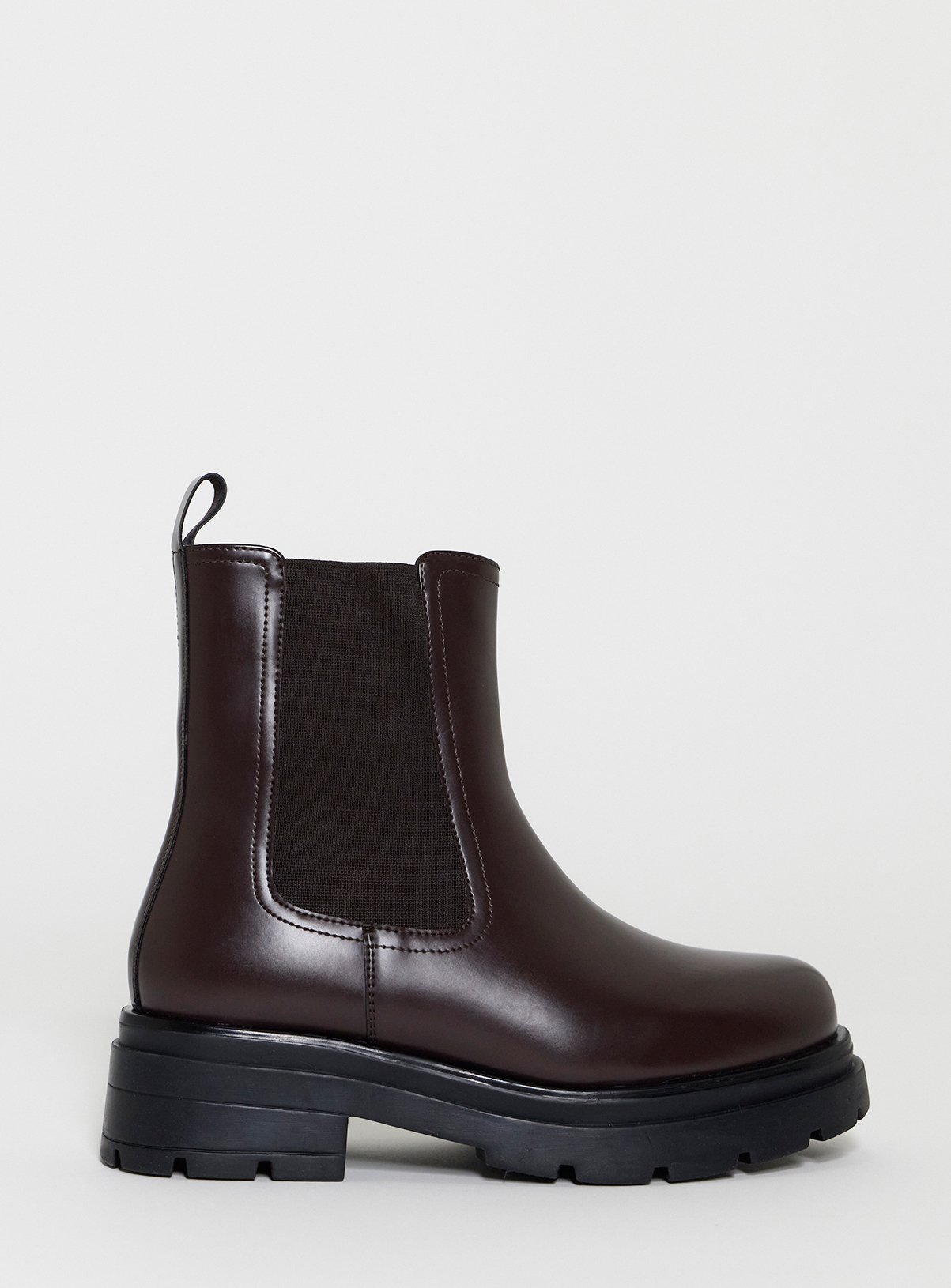 SIMPLY BE Chunky Chelsea Ankle Boot Extra Wide Fit 8 - Image 3 thumbnail