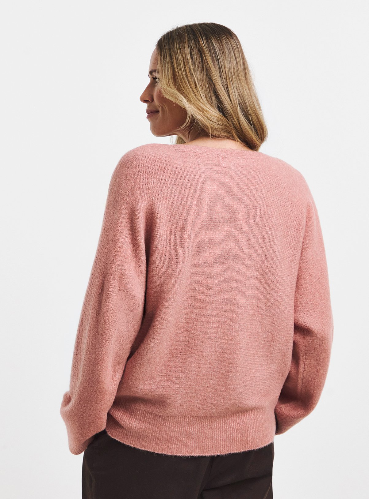 JD WILLIAMS Sponge Batwing Jumper 20-22 - Image 2 thumbnail