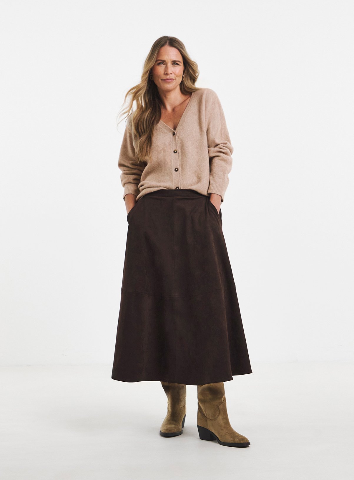 JD WILLIAMS Sponge V Neck Cardigan 24-26 - Image 3 thumbnail
