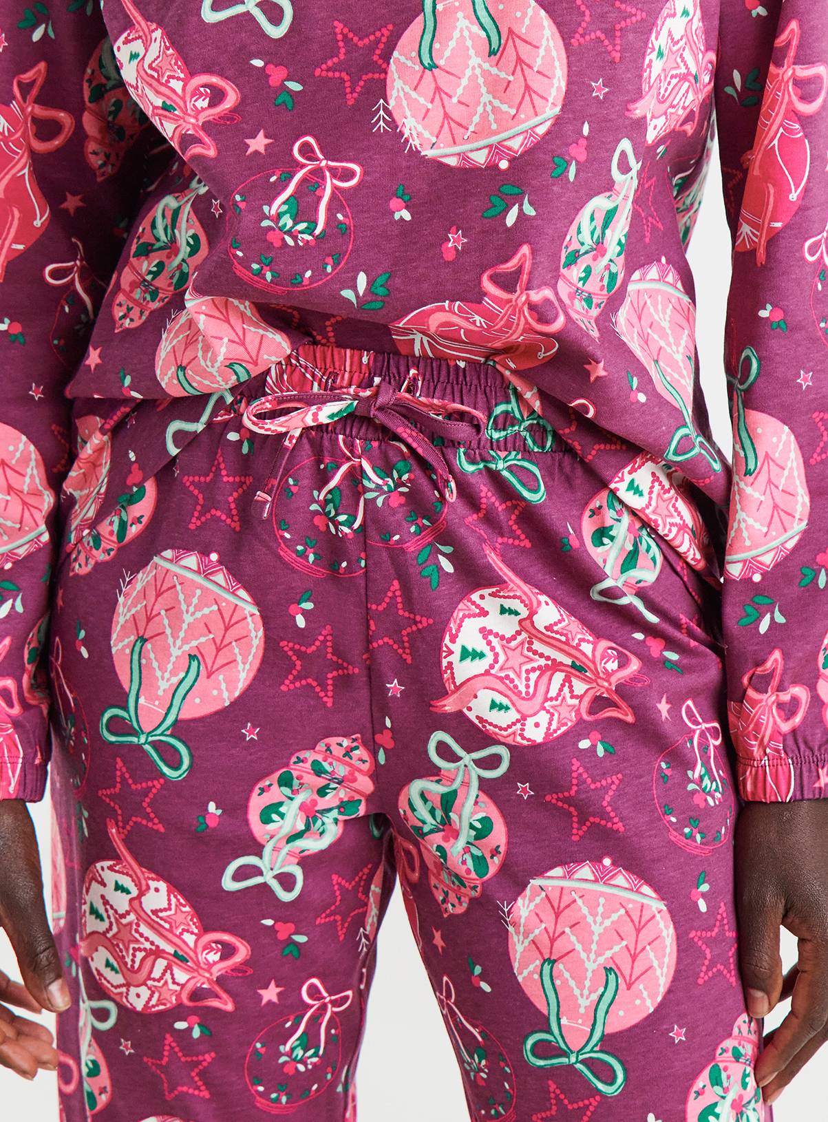 SIMPLY BE Pretty Secrets Bauble Print Pyjama Set 16-18 - Image 4