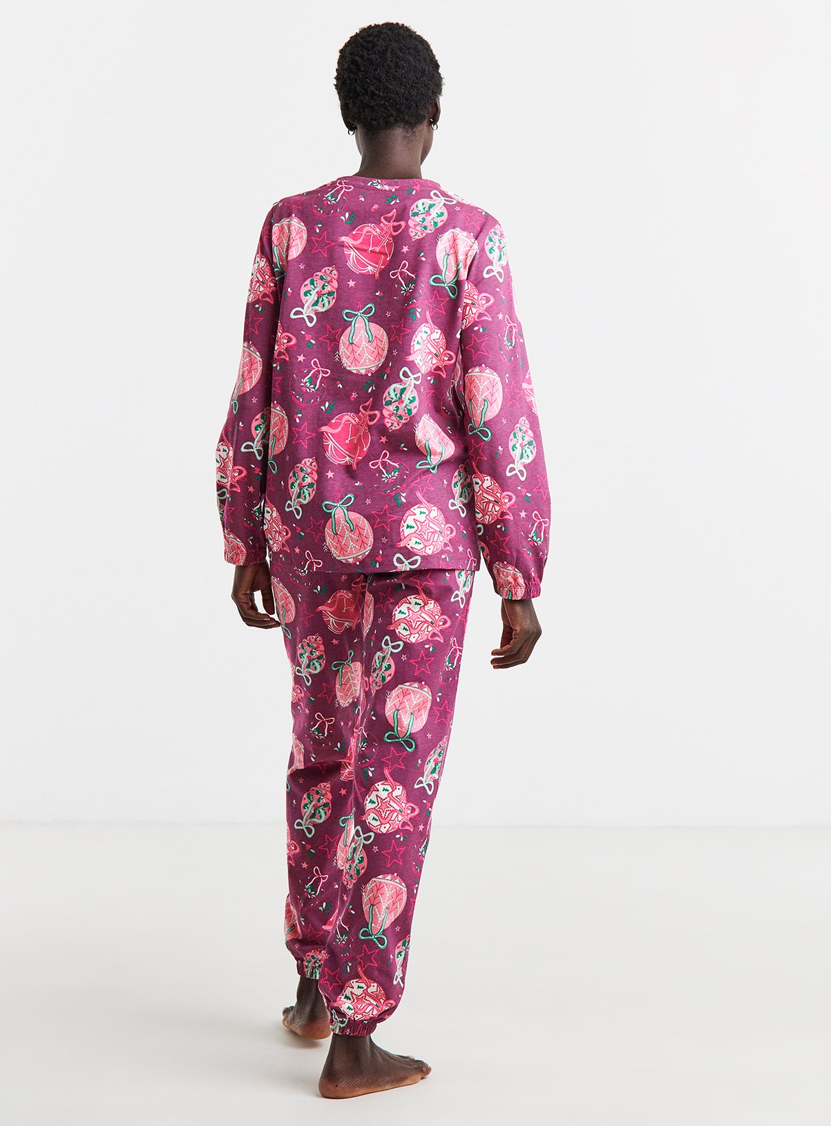 SIMPLY BE Pretty Secrets Bauble Print Pyjama Set 20-22 - Image 2 thumbnail