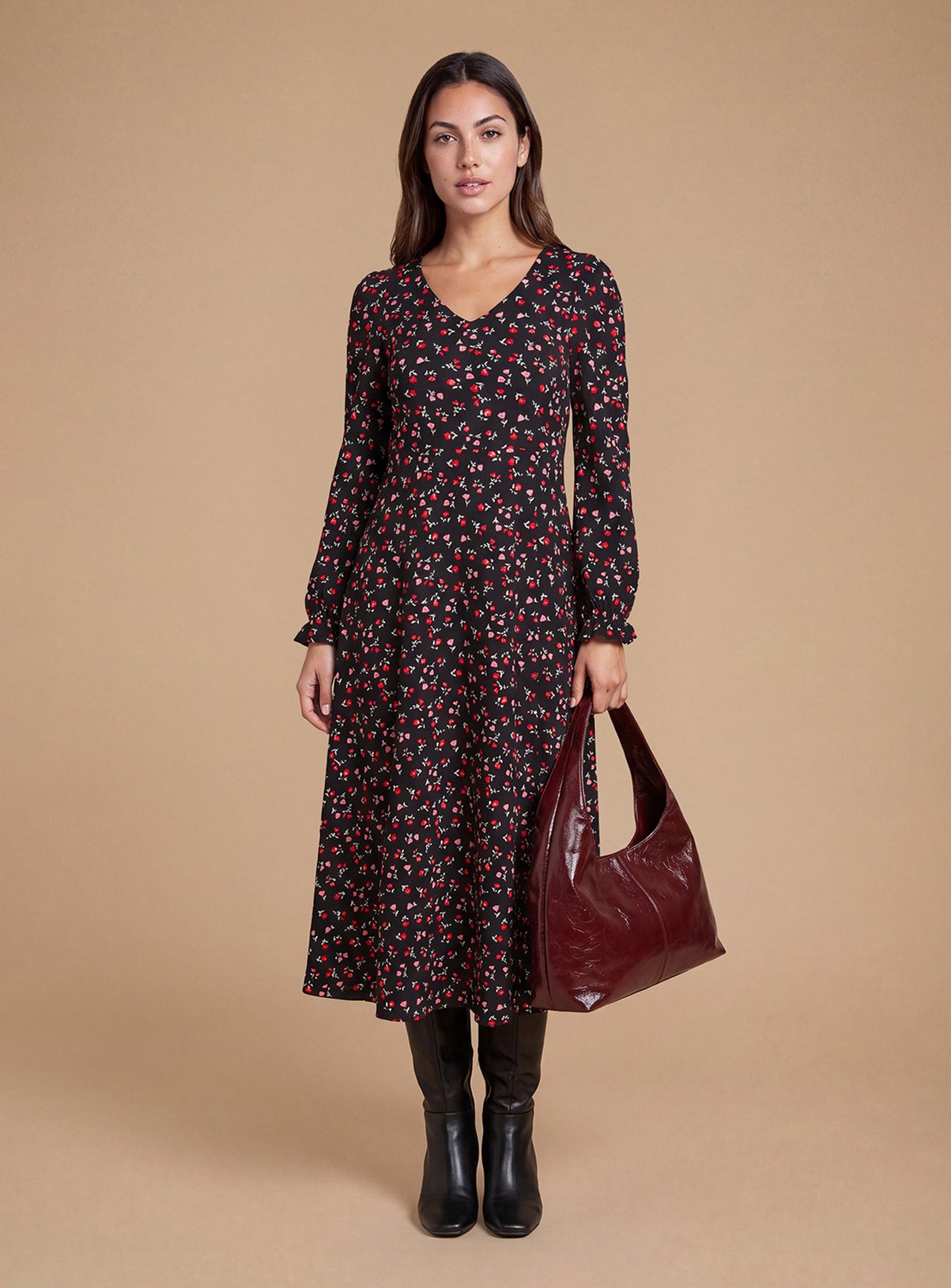 DOROTHY PERKINS Petite Black Floral V Neck Jersey Midi Dress 8 - Image 1 thumbnail