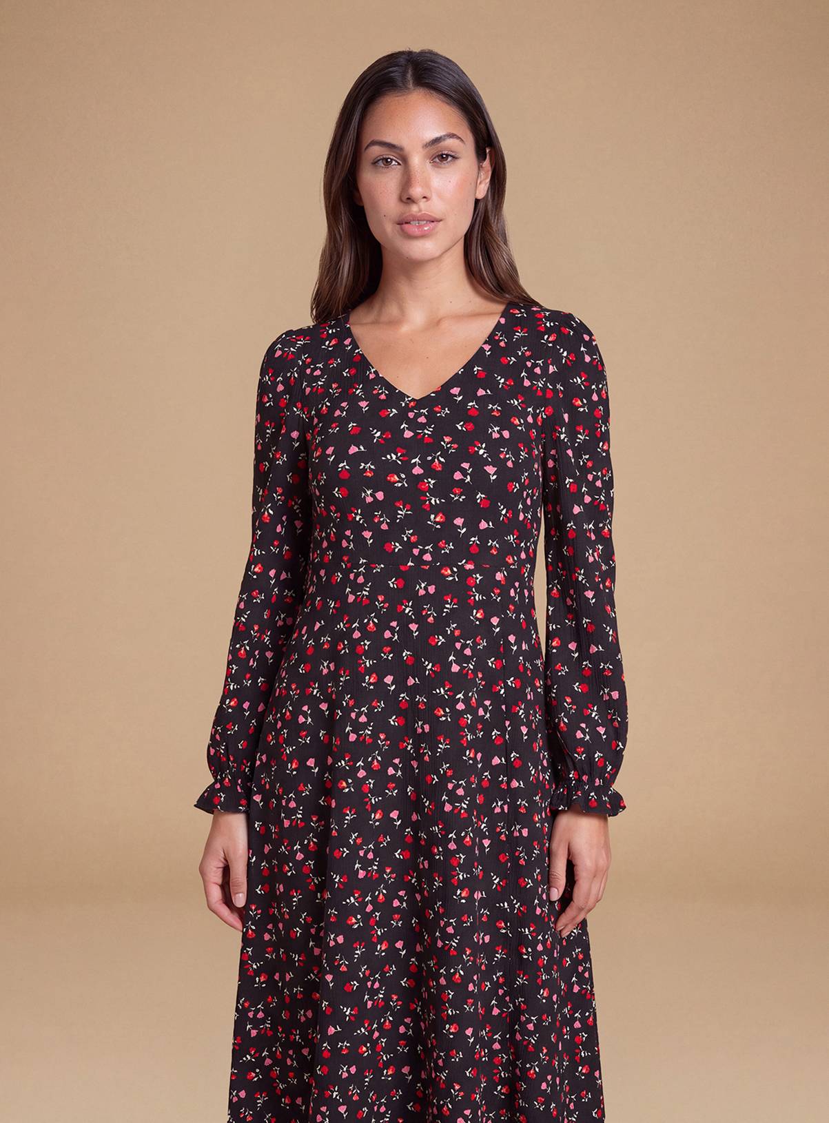 DOROTHY PERKINS Petite Black Floral V Neck Jersey Midi Dress 8 - Image 3
