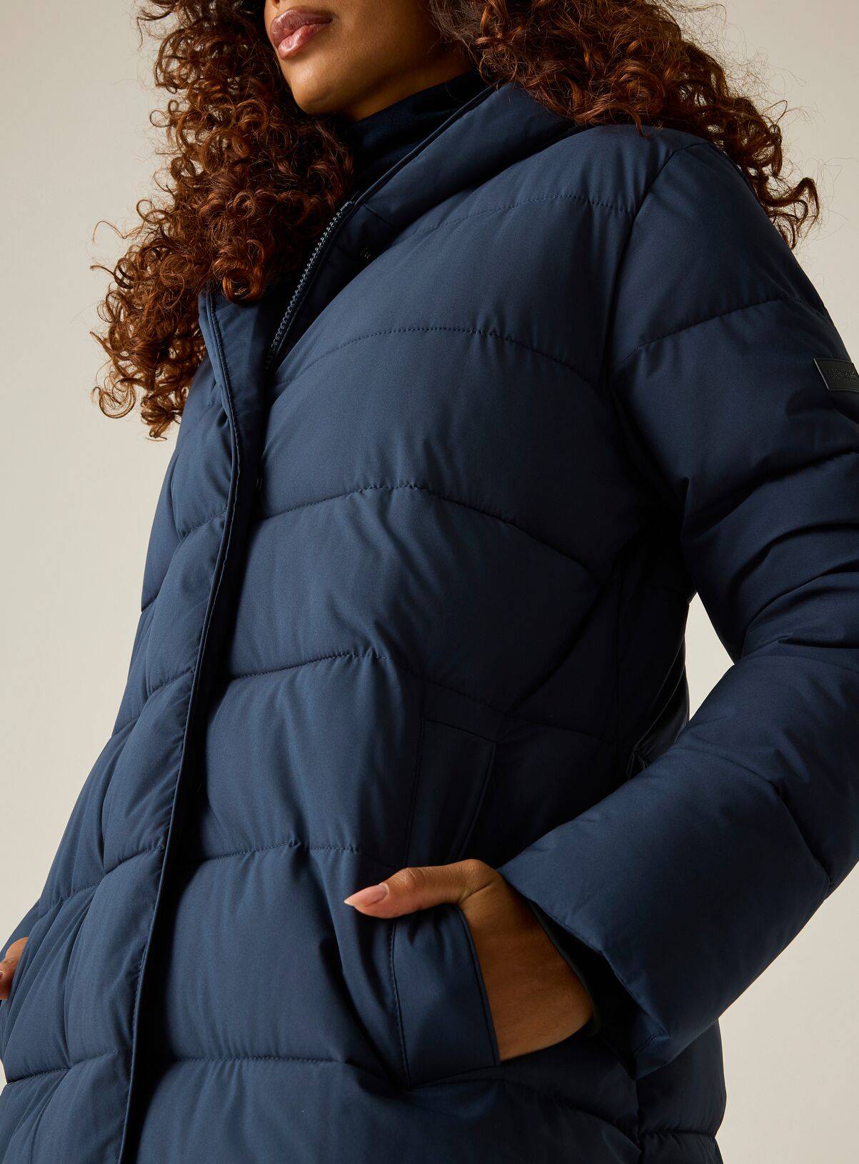 REGATTA Nehiala Water Repellent Padded Jacket Navy 20 - Image 5