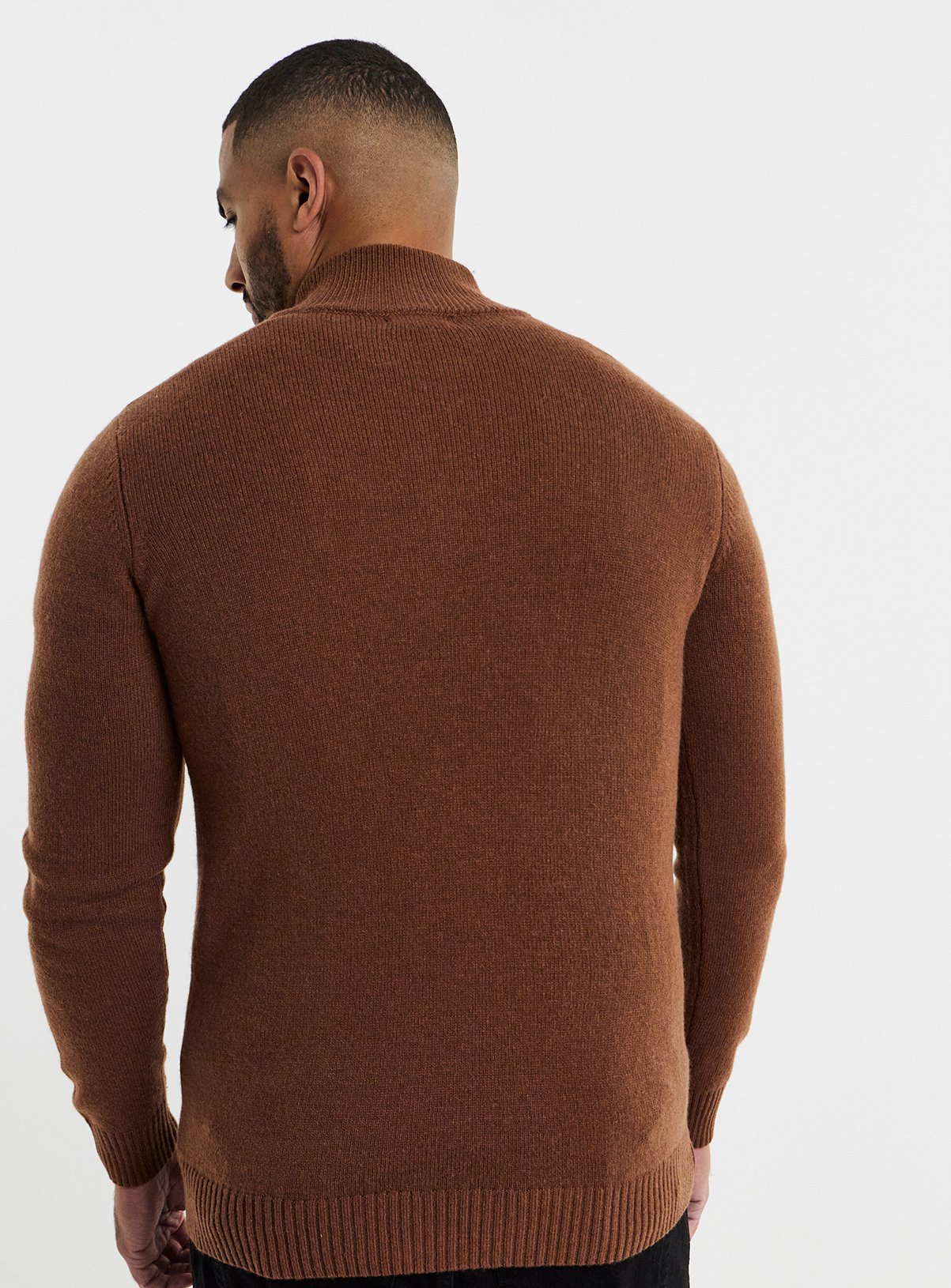 JACAMO Lambswool 1/4 Zip Jumper Brown 2XL - Image 2 thumbnail