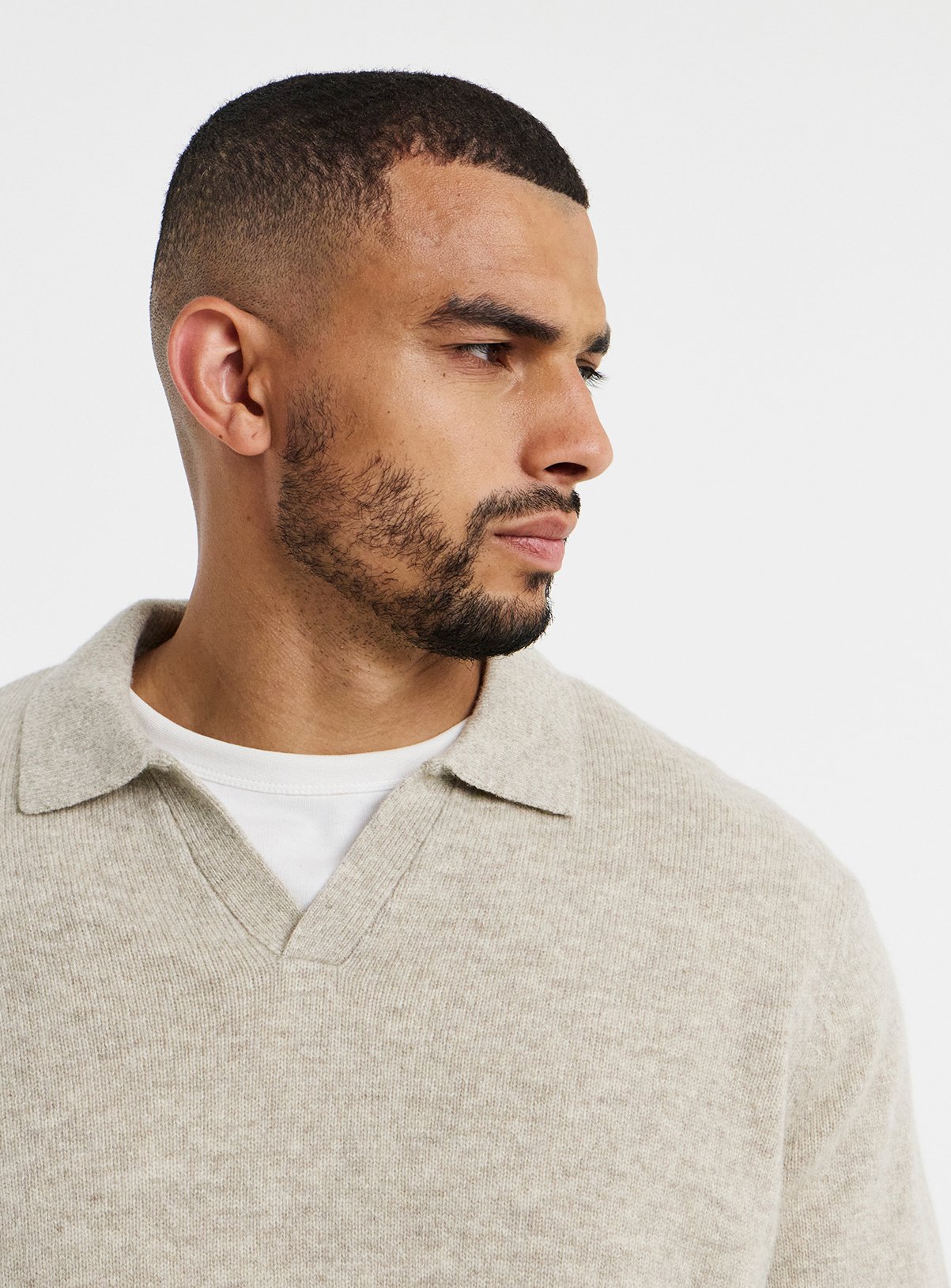JACAMO Trophy Neck Knitted Polo 2XL - Image 4 thumbnail