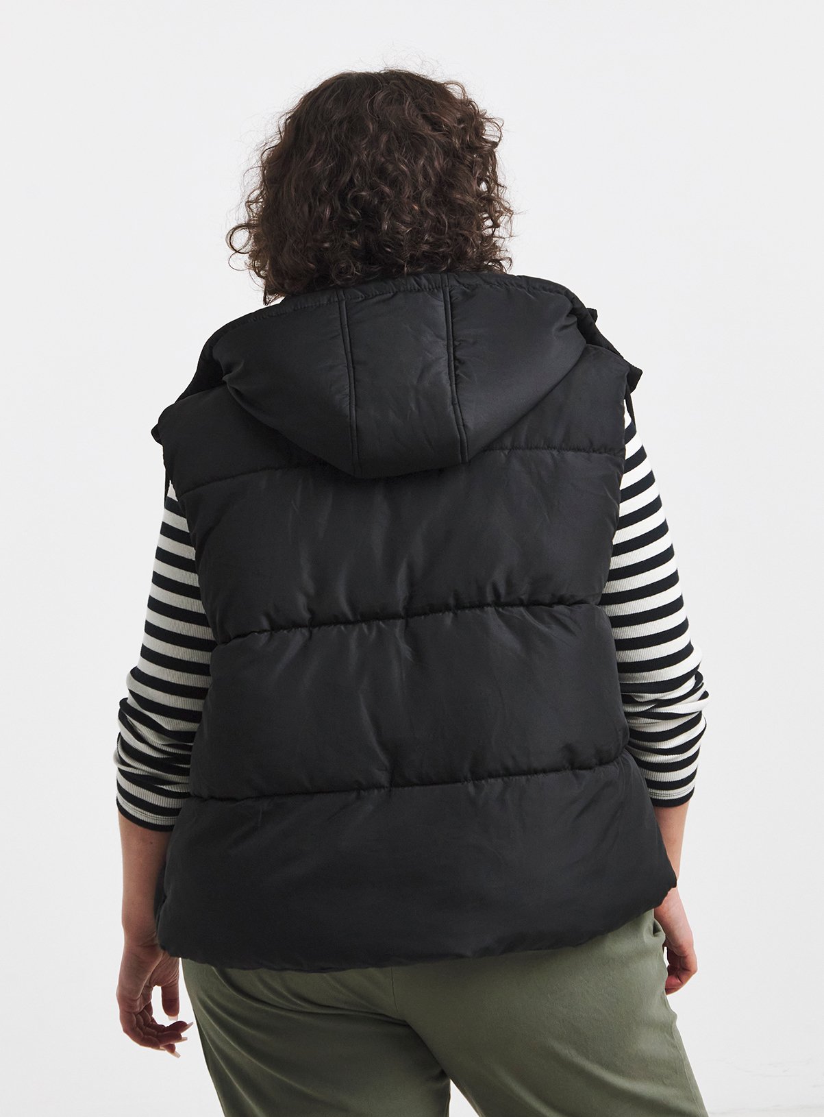 SIMPLY BE Short Padded Gilet 10 - Image 2 thumbnail