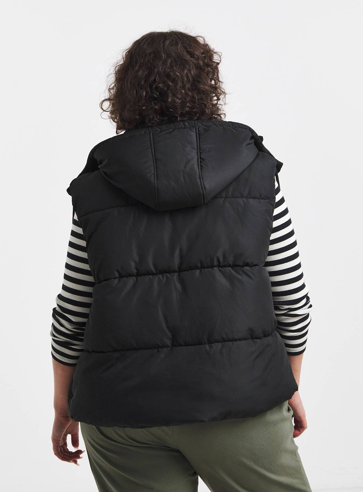 SIMPLY BE Short Padded Gilet 10 - Image 2