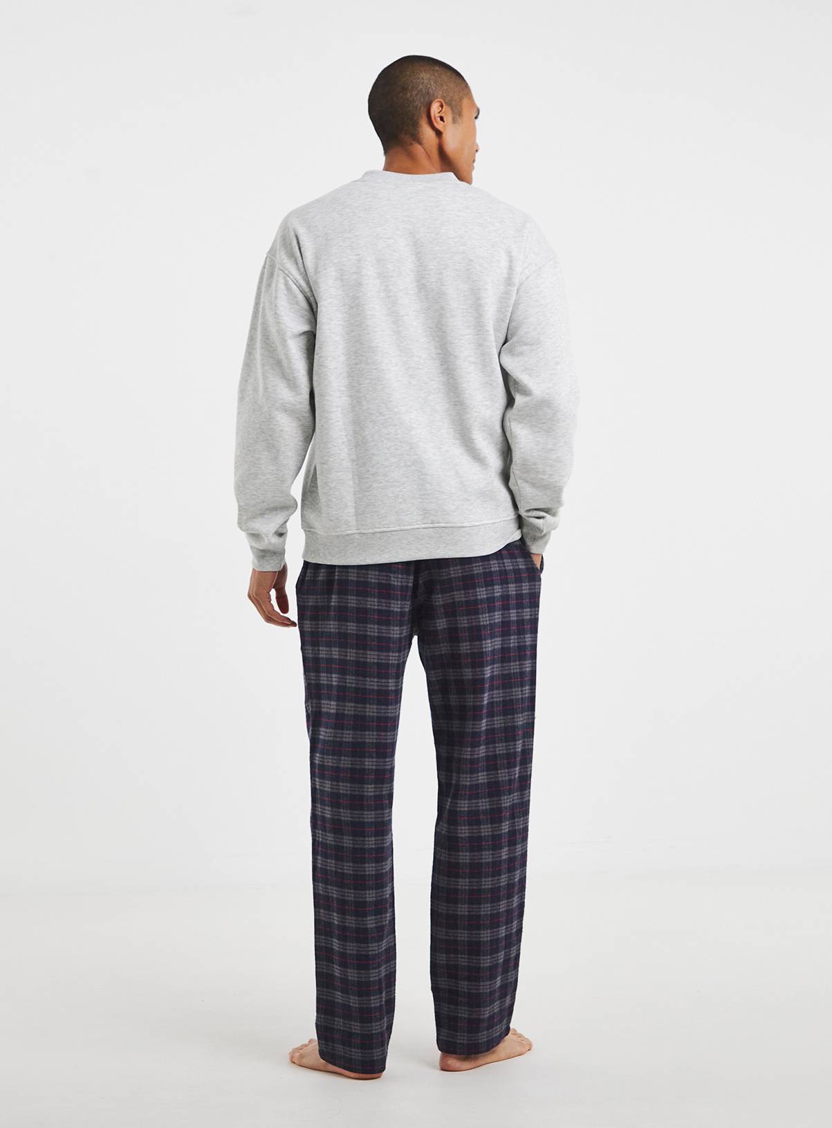 JACAMO Christmas Graphic Sweatshirt Pyjama Set 3XL - Image 2