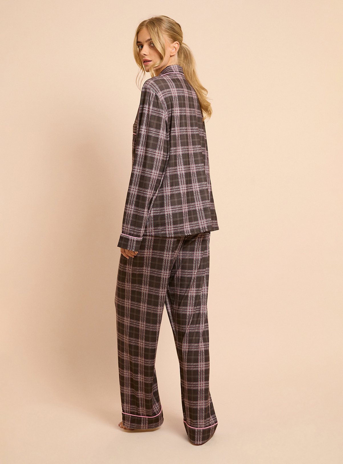 DOROTHY PERKINS Chocolate Check Long Sleeve Jersey Pyjama Set M - Image 3 thumbnail