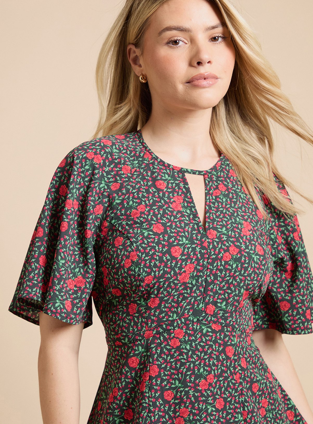 DOROTHY PERKINS Red Ditsy Lace Insert Keyhole Angel Sleeve Midi Dress 10 - Image 4 thumbnail