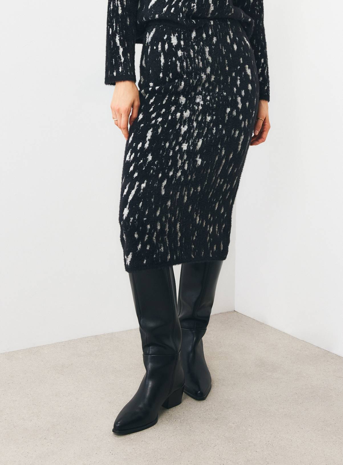 Animal Print Eyelash Skirt M - Image 2