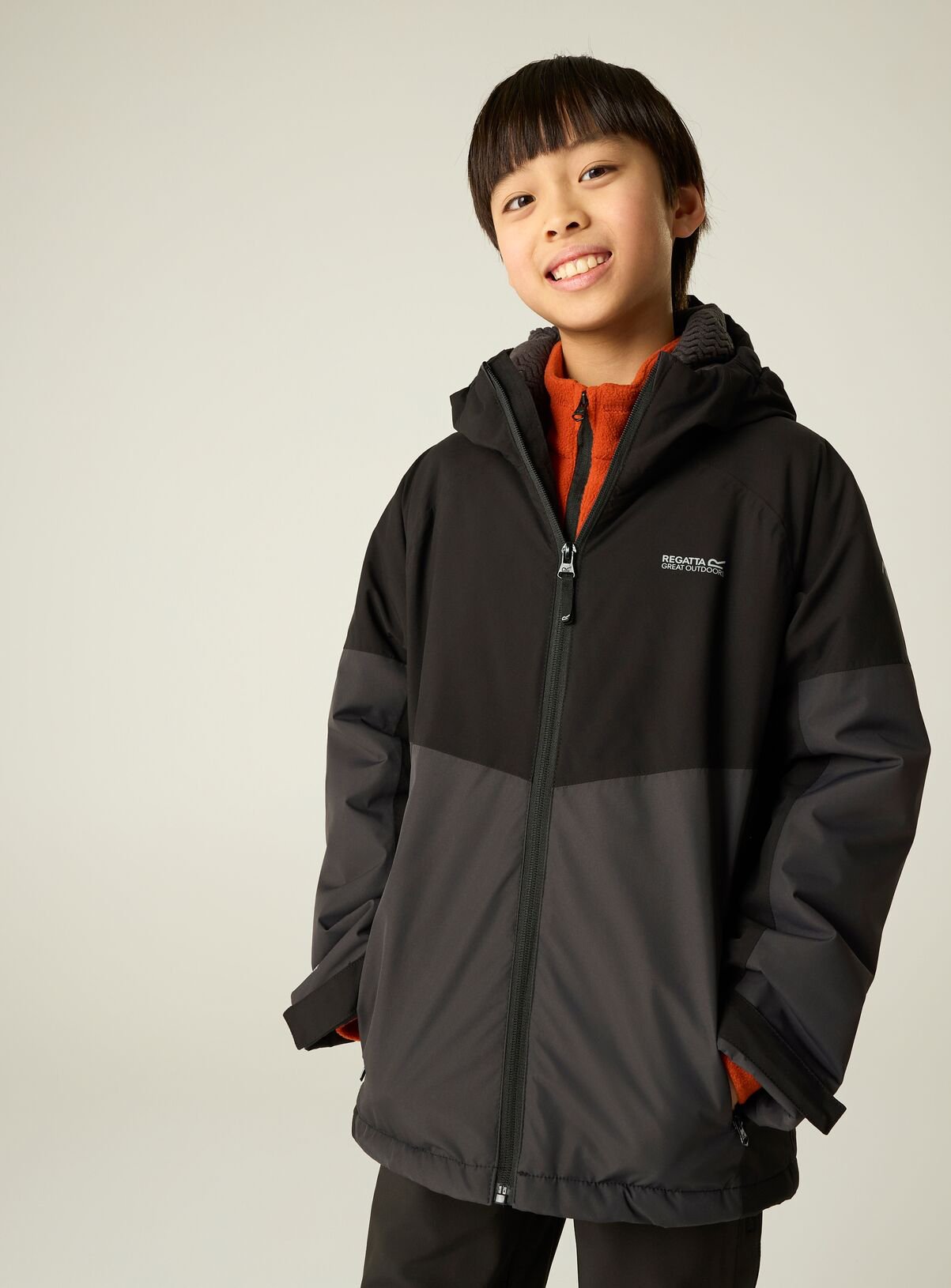 REGATTA Hillain Warm Lined Waterproof Jacket 15-16 years - Image 1 thumbnail