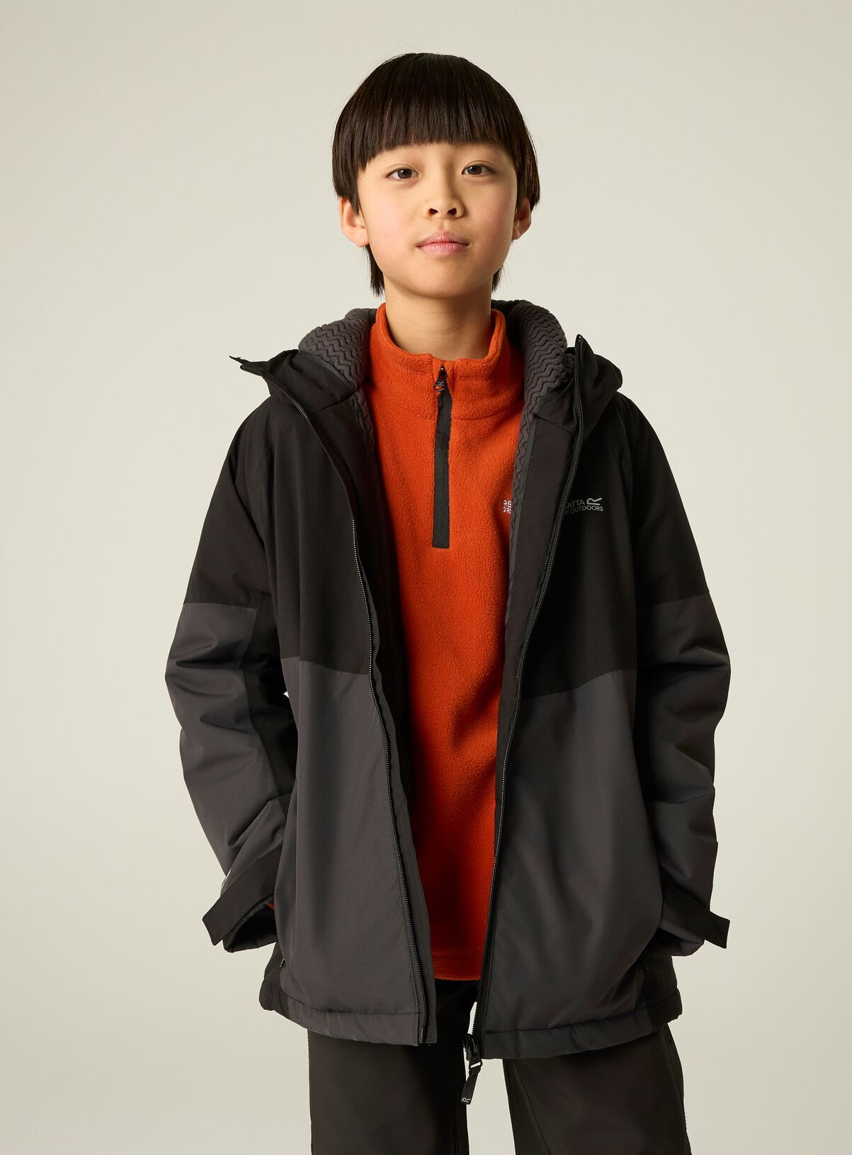 REGATTA Hillain Warm Lined Waterproof Jacket 15-16 years - Image 4 thumbnail