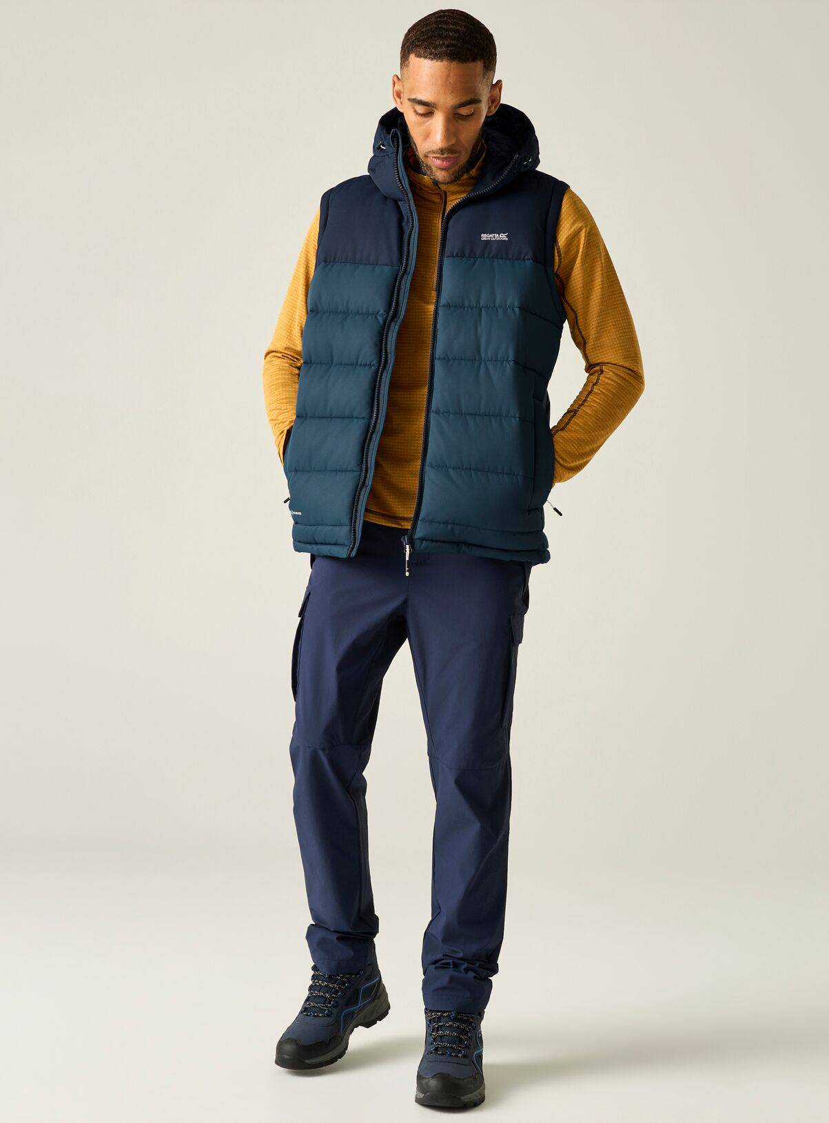 REGATTA Aldthorn Water Repellent Body Warmer Blue M - Image 2