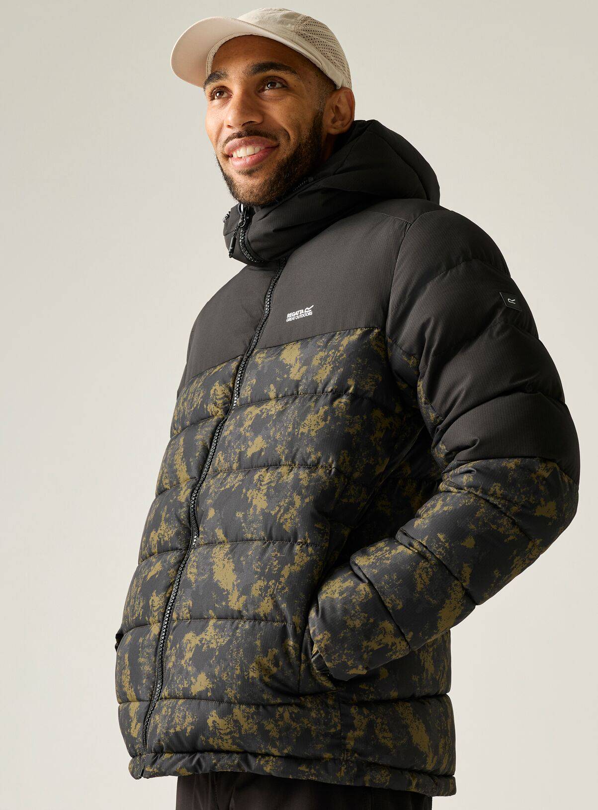 REGATTA Aldthorn Water Repellent Jacket Green Camo S - Image 5