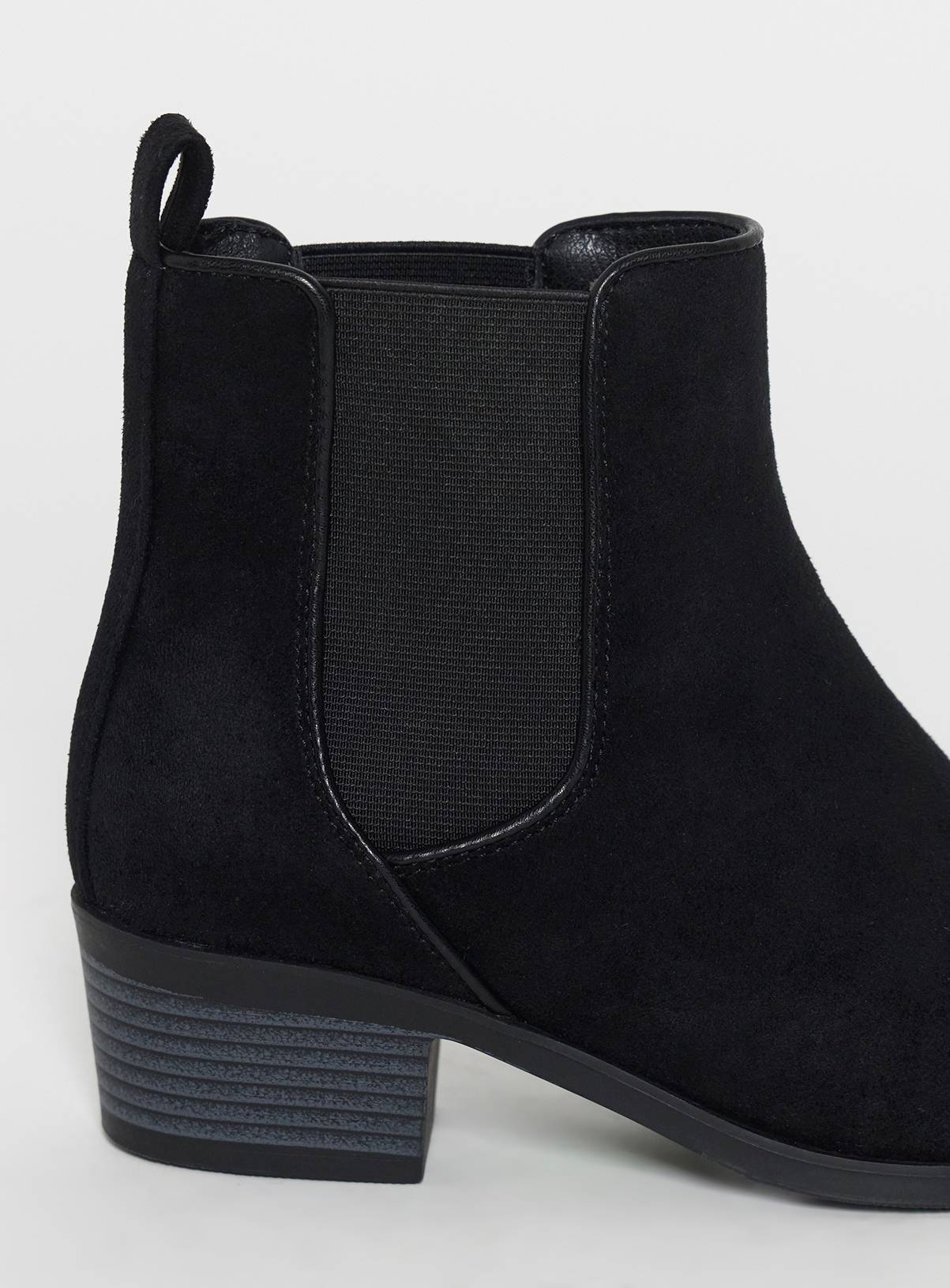 JD WILLIAMS Chelsea Block Heel Ankle Boot Wide Fit 6 - Image 4