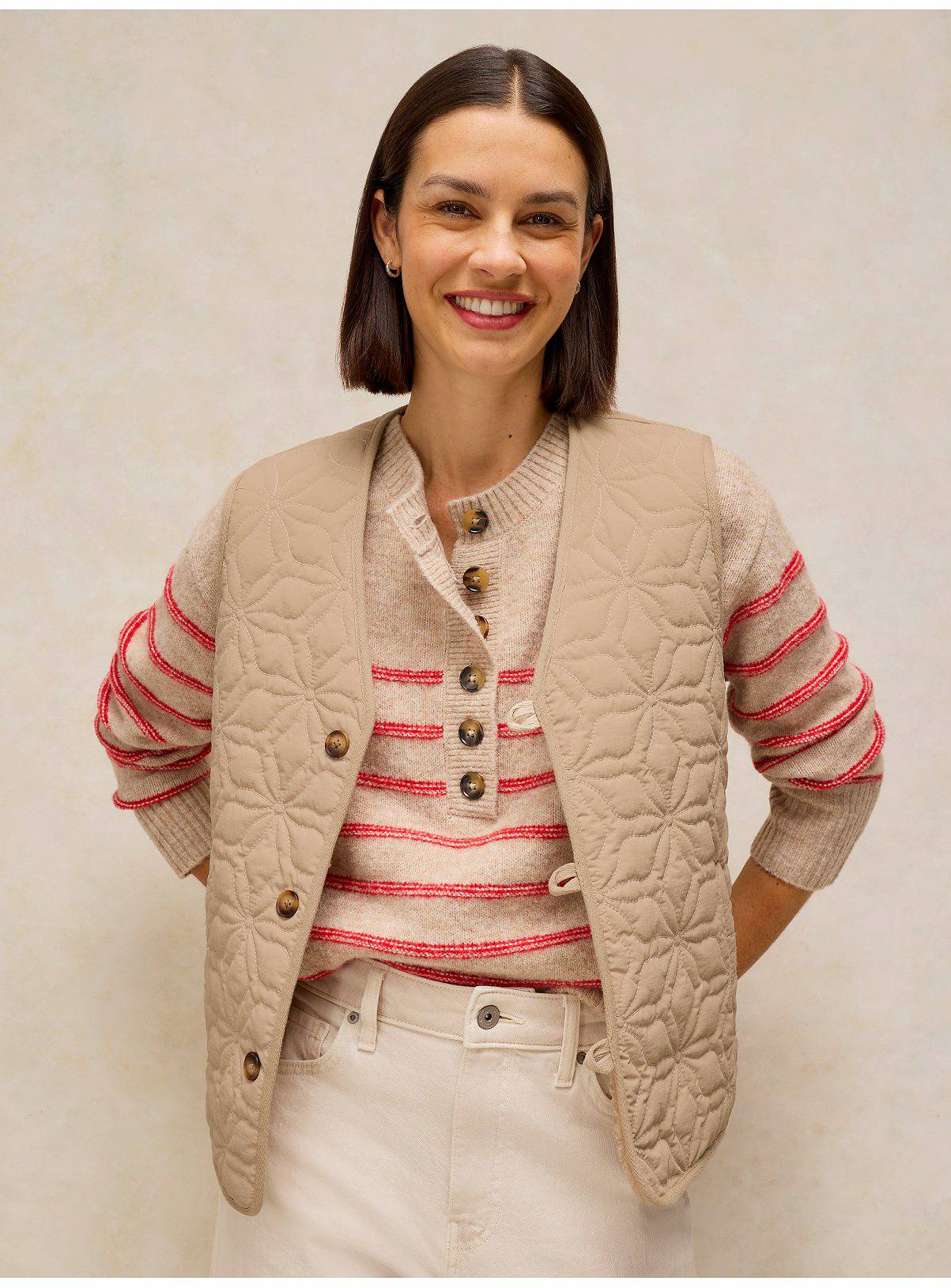 WHITE STUFF Emery Reversible Gilet 12 - Image 1