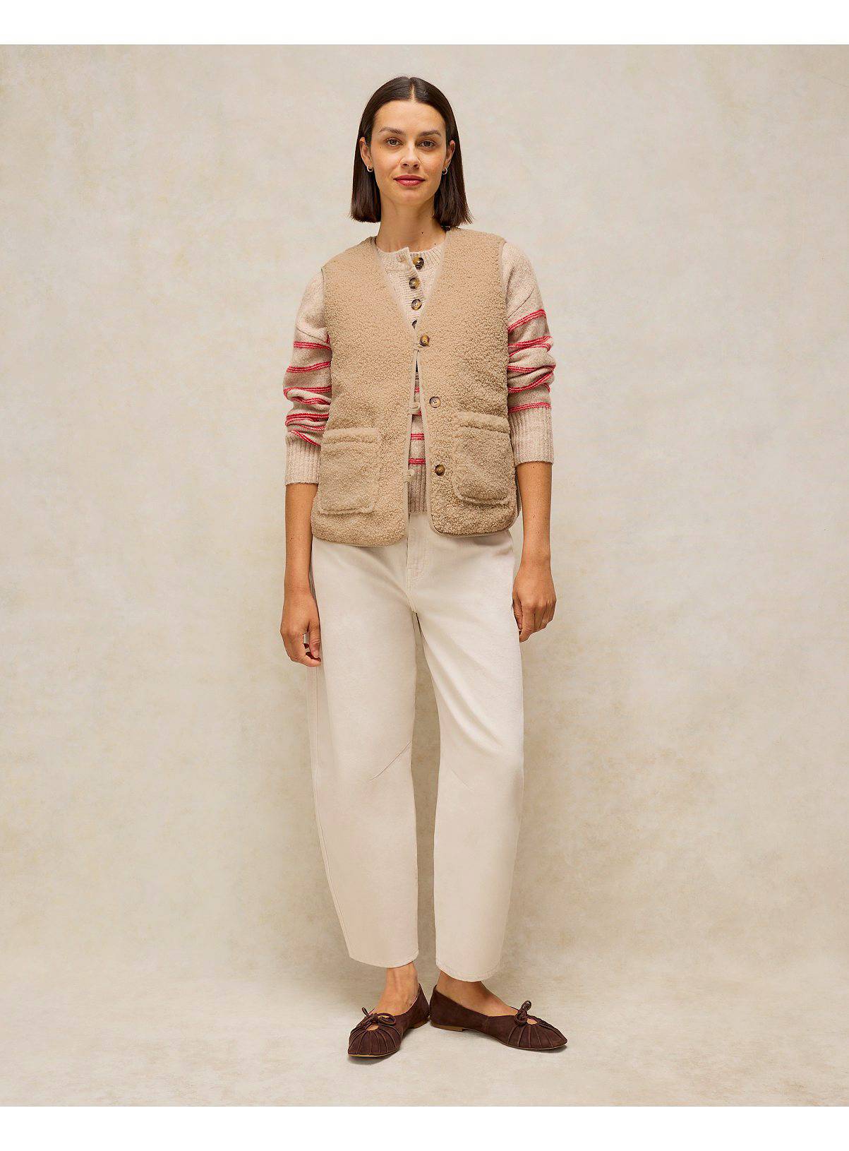 WHITE STUFF Emery Reversible Gilet 12 - Image 4