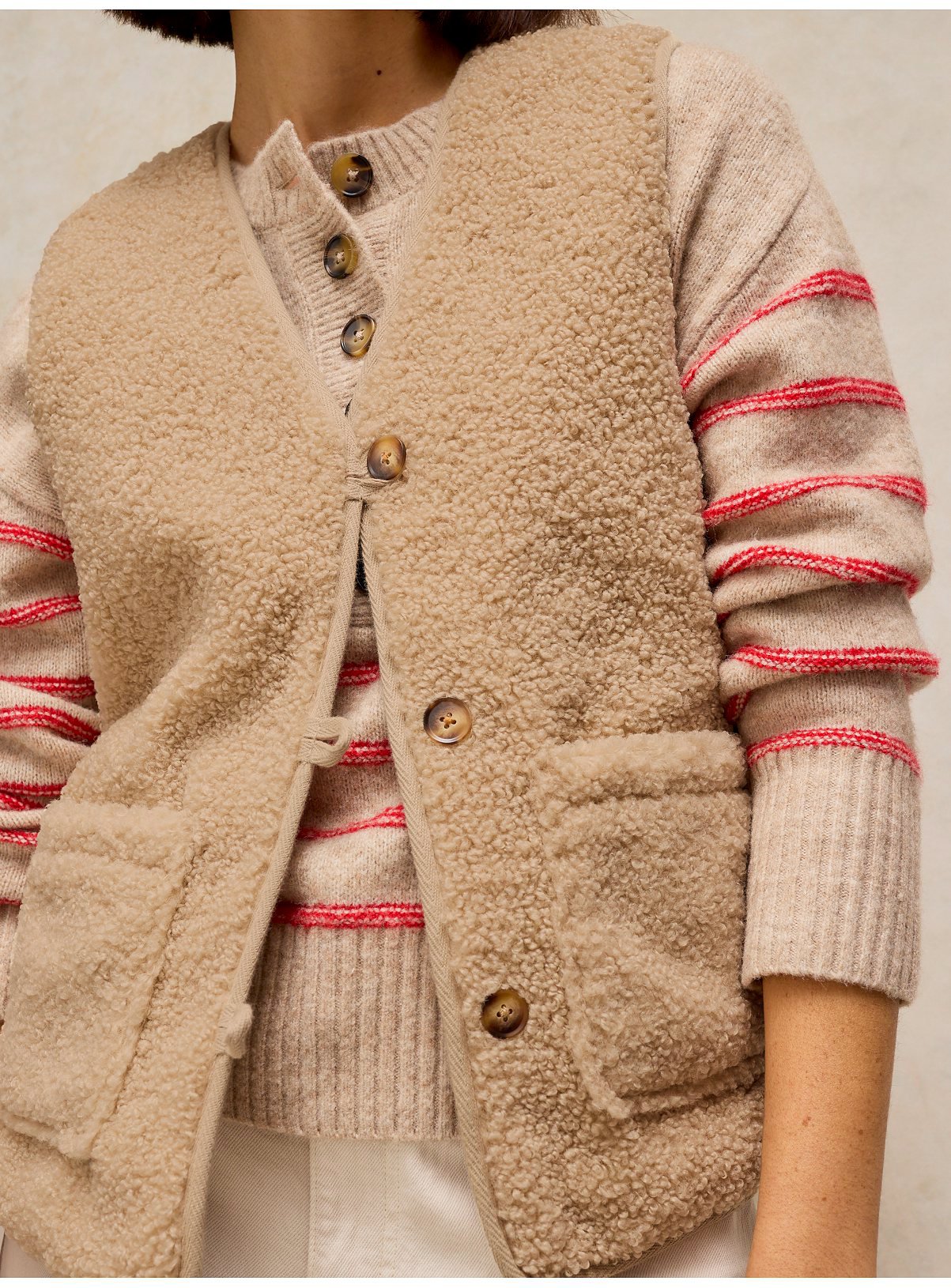 WHITE STUFF Emery Reversible Gilet 12 - Image 5 thumbnail
