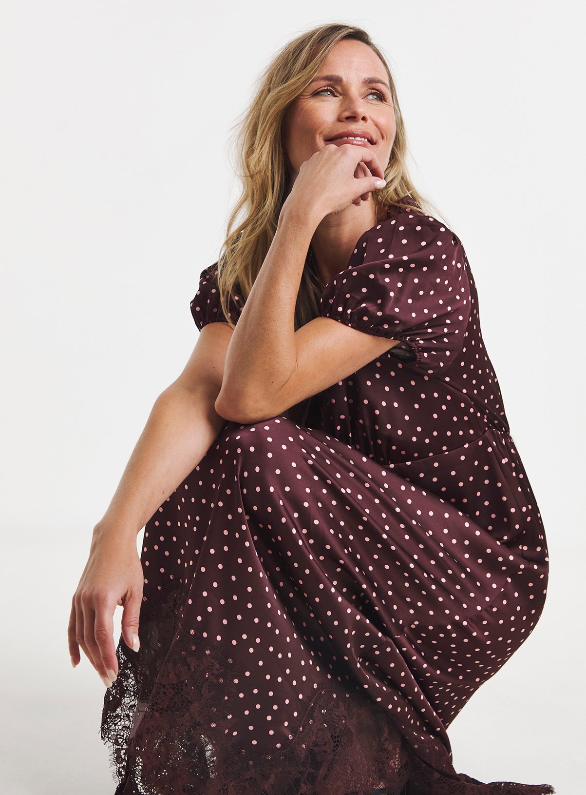 JD WILLIAMS Burgundy Spot Hanky Hem Lace Trim Dress 26 - Image 3 thumbnail