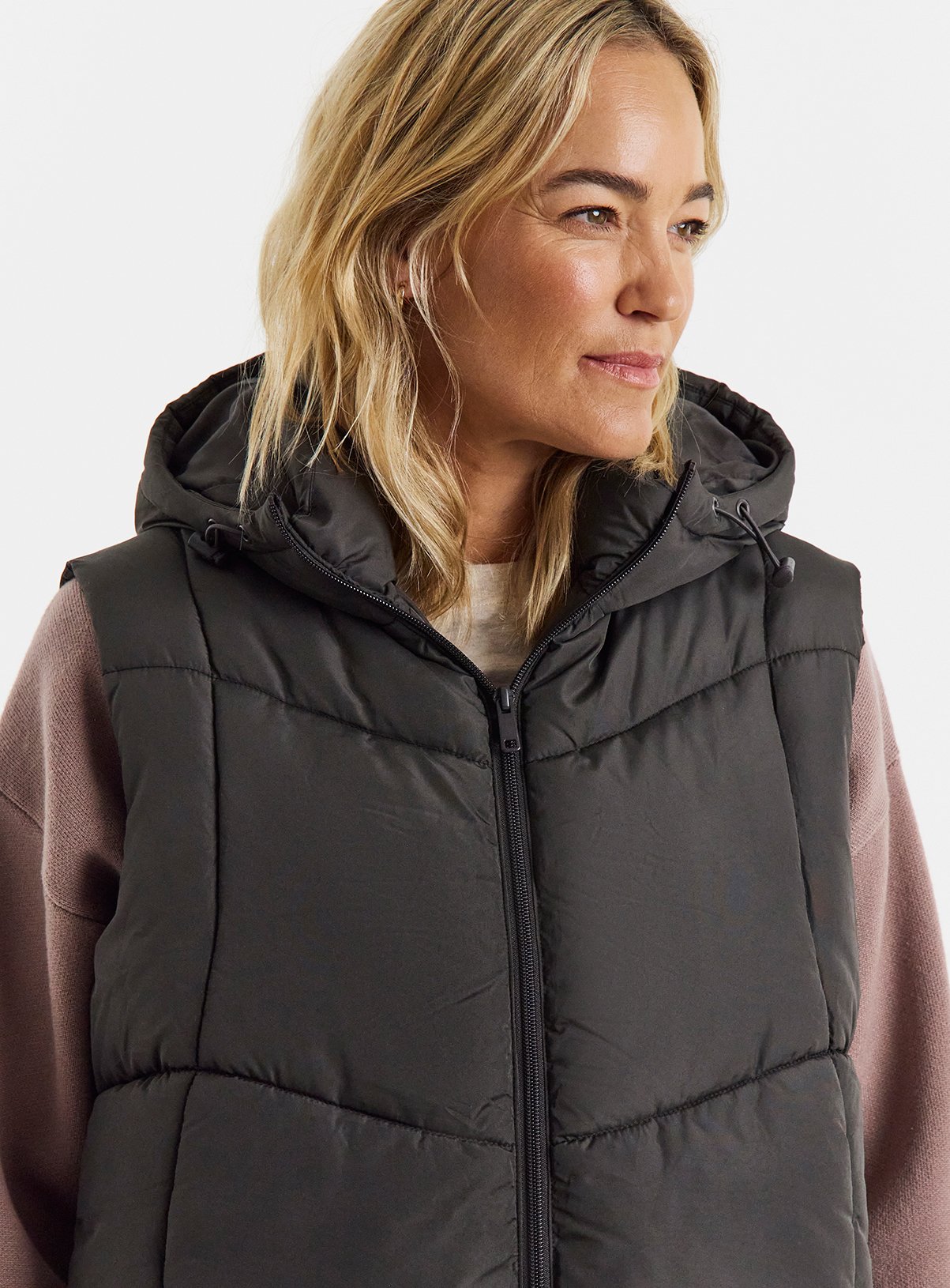 JD WILLIAMS Longline Padded Gilet 16 - Image 4 thumbnail