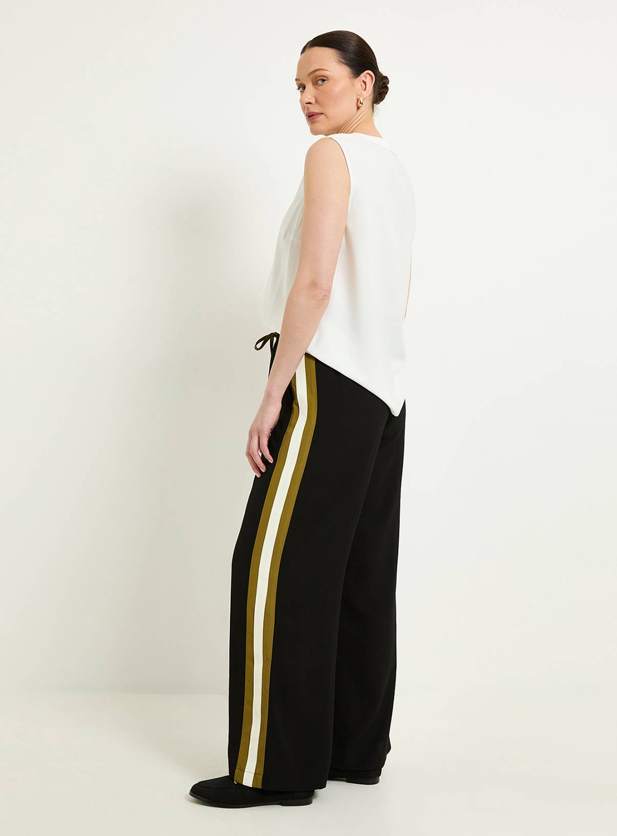 WALLIS Side Stripe Drawstring Trousers 20 - Image 4