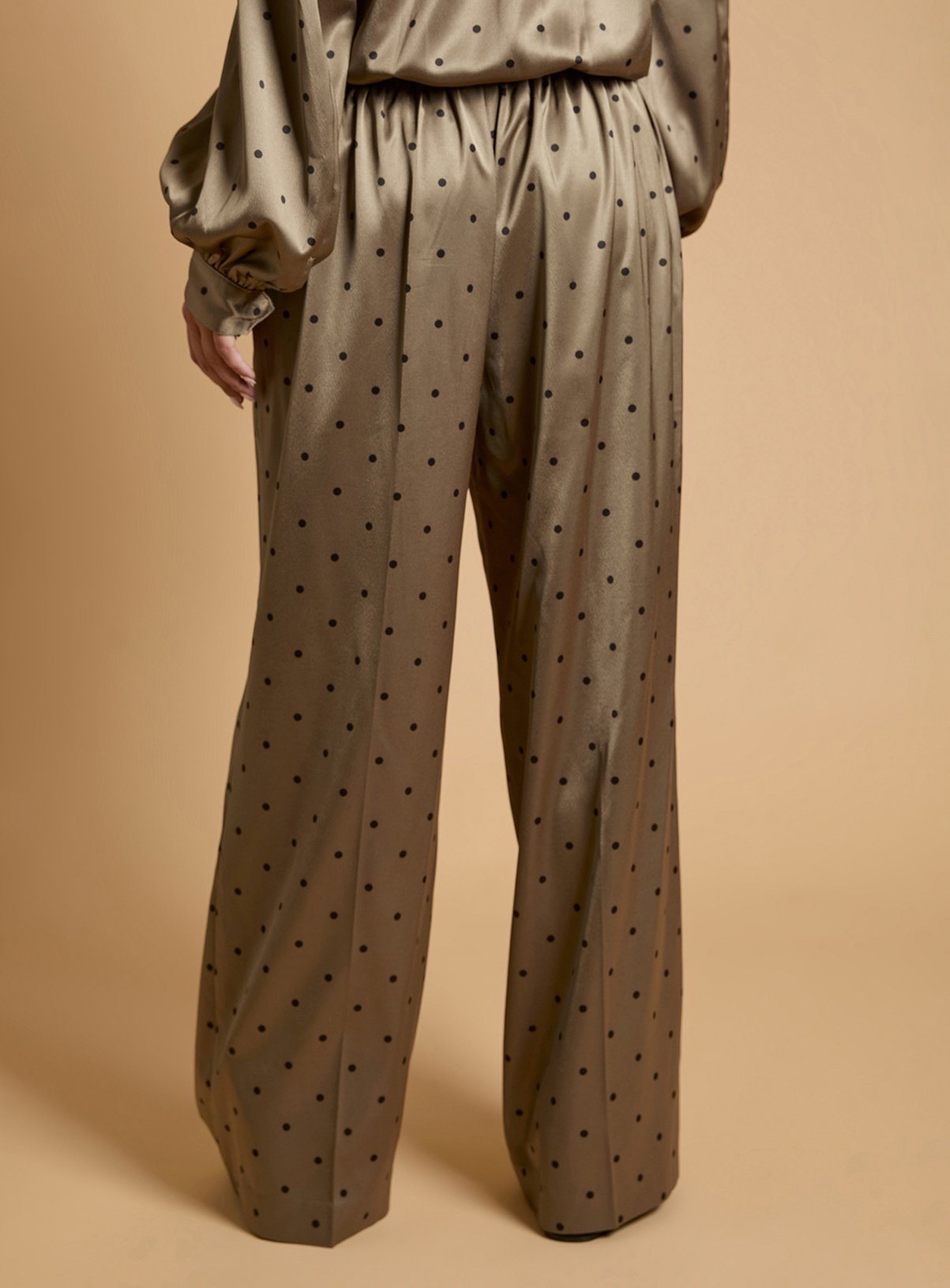 OASIS Petite Polka Dot Satin Back Crepe Wide Leg Trouser 18 - Image 3 thumbnail