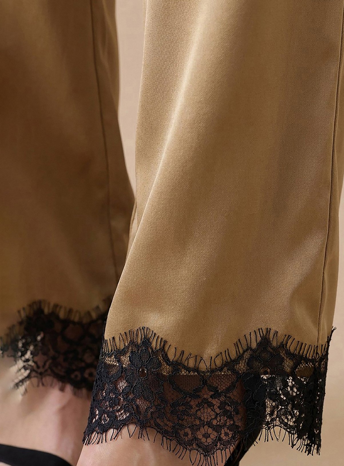 OASIS Lace Cuff Satin Back Crepe Wide Leg Trouser 16 - Image 4 thumbnail