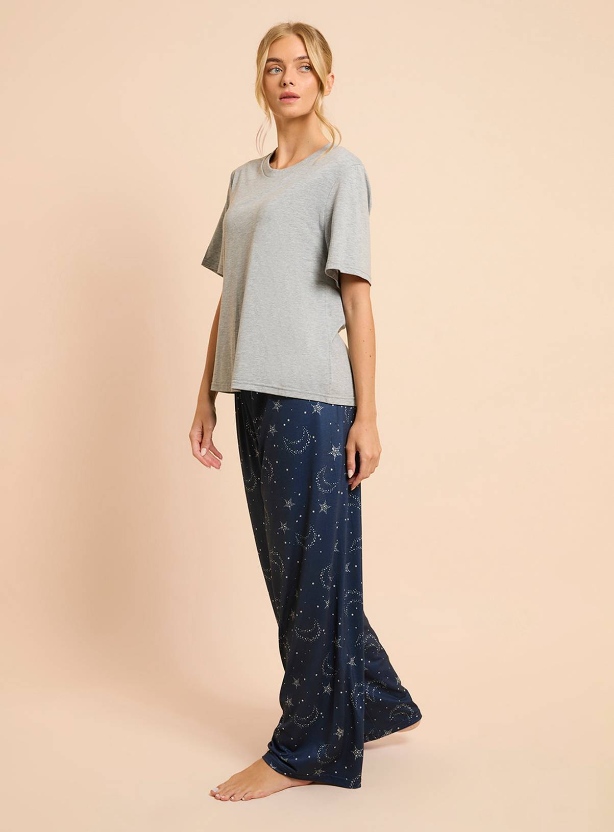 DOROTHY PERKINS Graphic T-Shirt and Trousers Pyjama Set S - Image 2