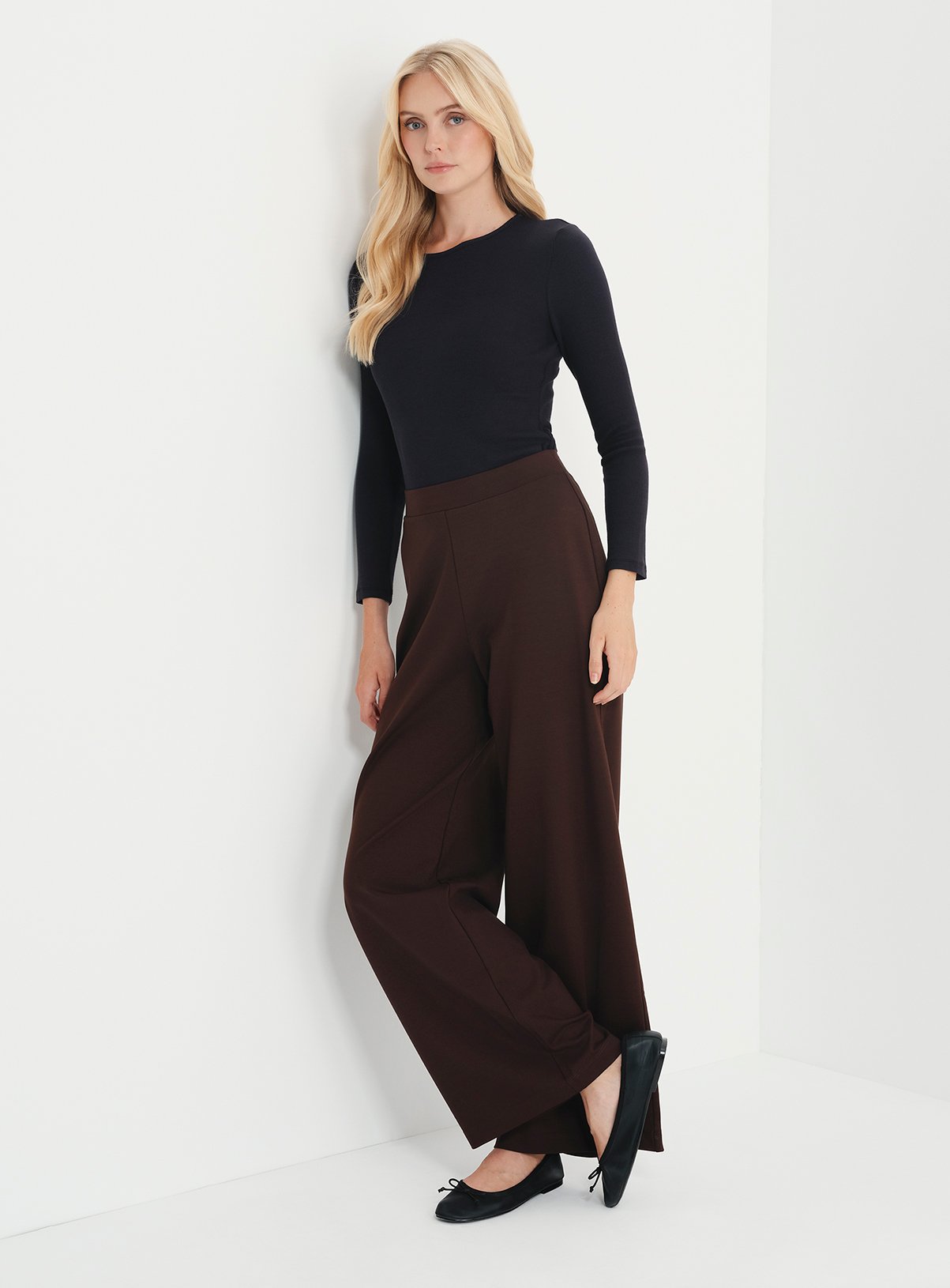 FINERY Kenzie Velvet Wide Leg Trousers 14R - Image 5 thumbnail
