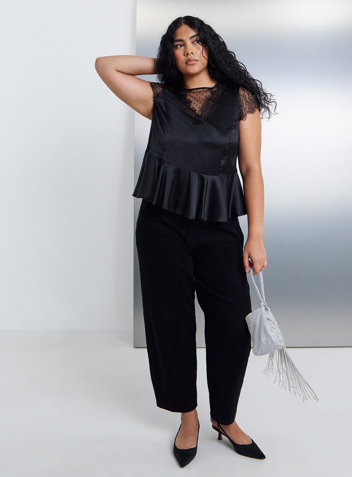 SIMPLY BE Black Lace Trim Insert Cami 16 - Image 3 thumbnail