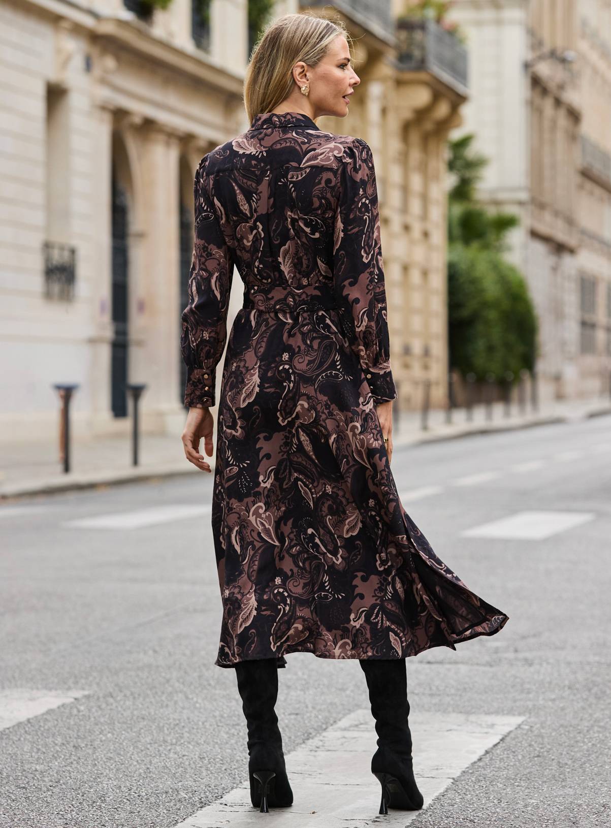 SOSANDAR Black and Brown Paisley Print Belted Shirt Dress 20 - Image 3