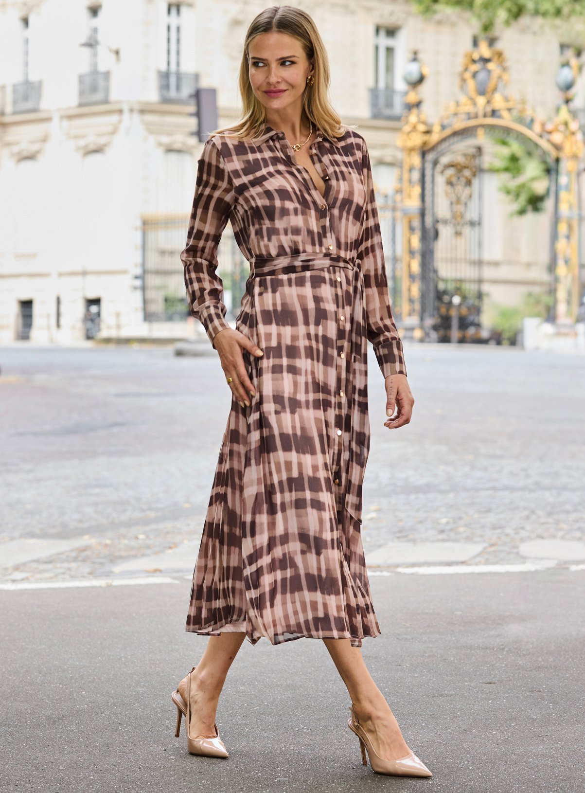 SOSANDAR Brown Abstract Check Print Shirt Dress 18 - Image 2 thumbnail