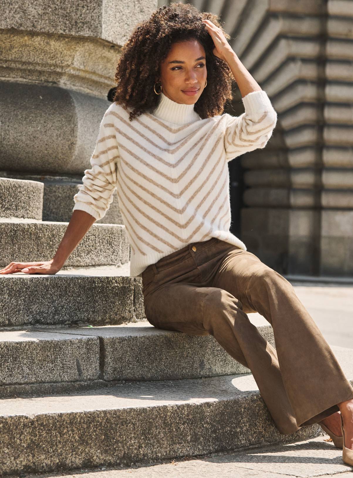 SOSANDAR Taupe and Cream Chevron Stripe Roll Neck Jumper L - Image 5