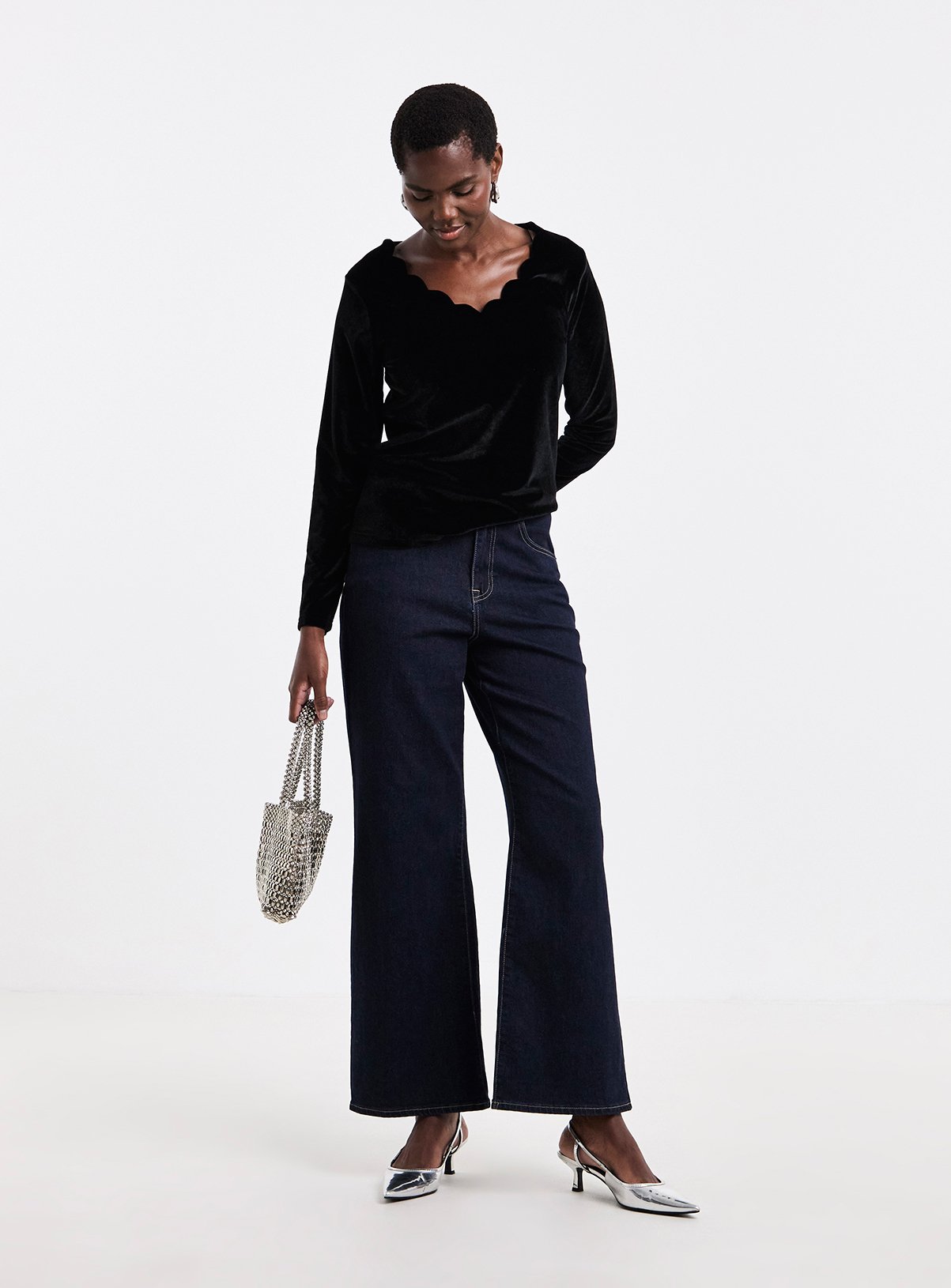 JD WILLIAMS Long Sleeve Scallop Velvet Top 20 - Image 3 thumbnail