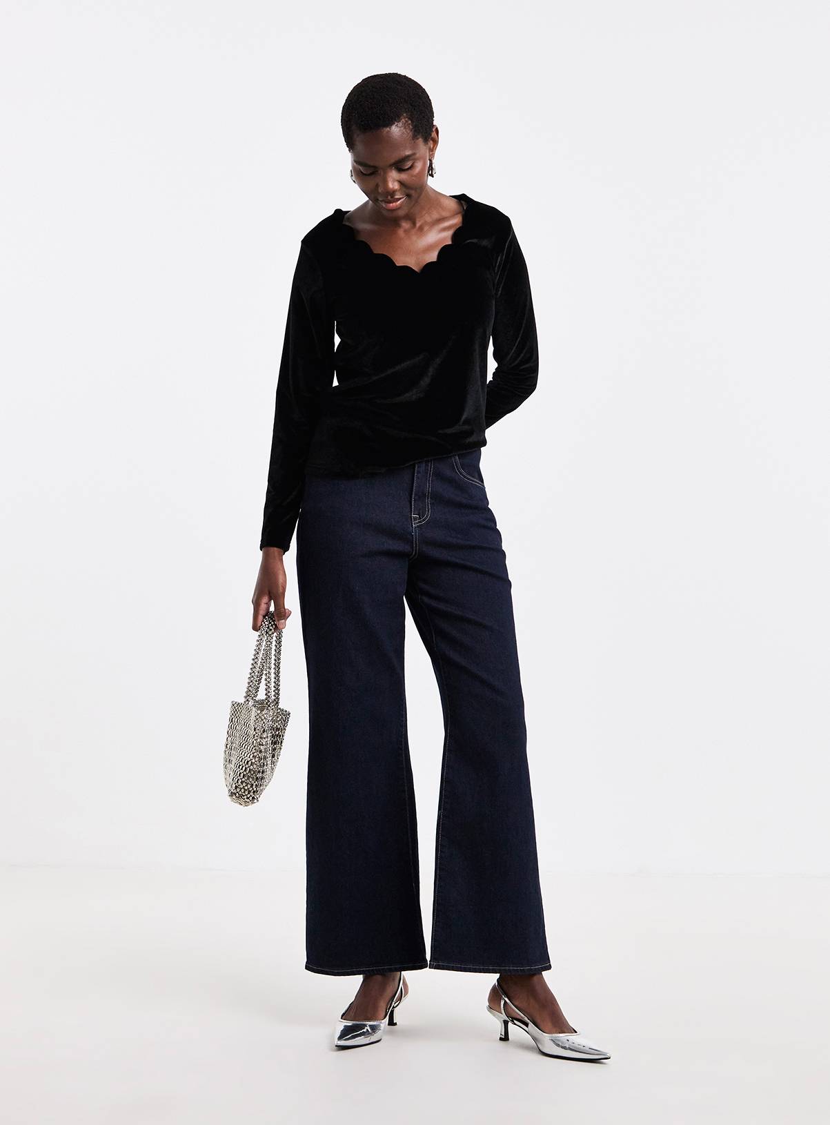 JD WILLIAMS Long Sleeve Scallop Velvet Top 20 - Image 3
